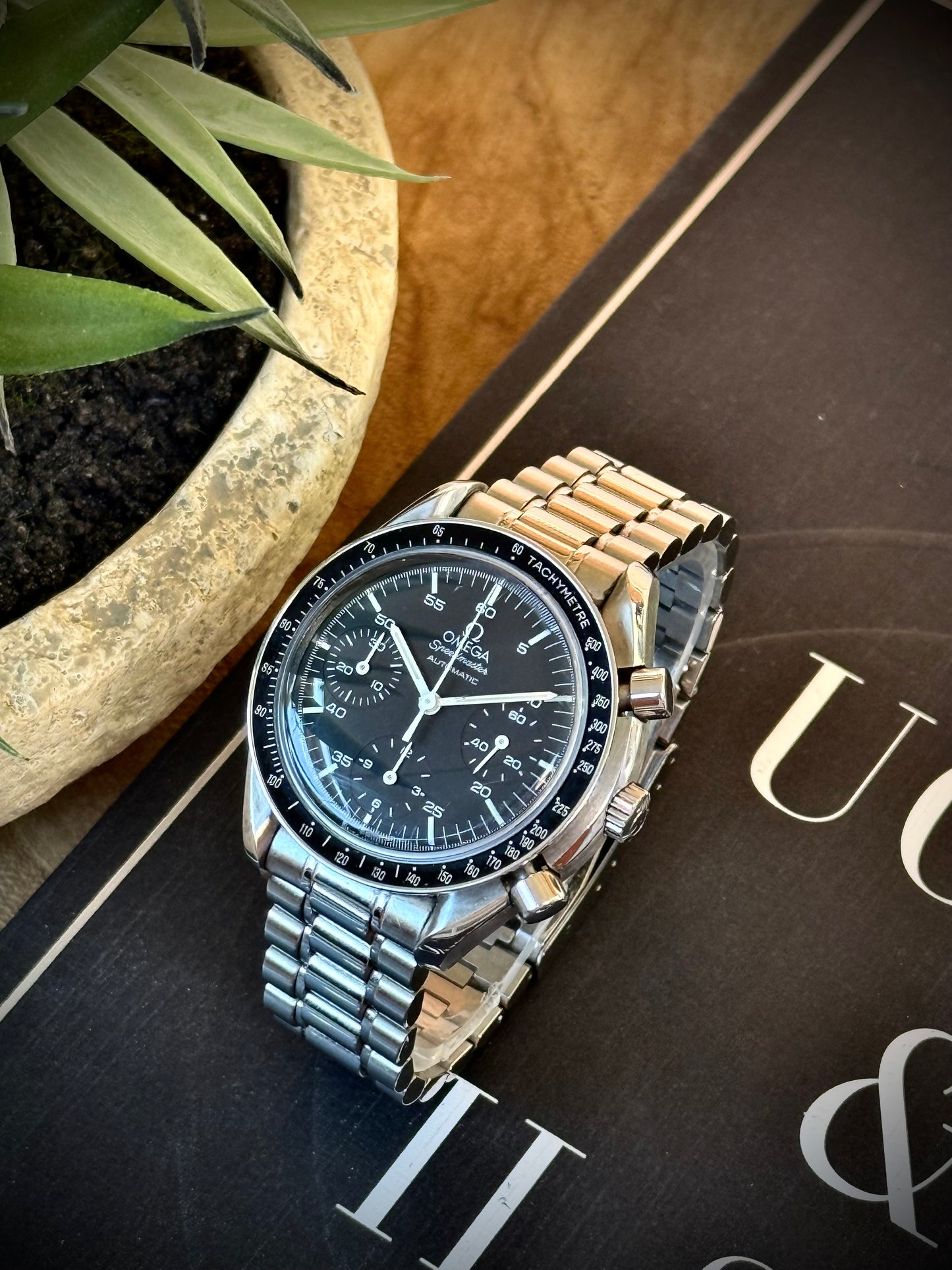 Omega Speedmaster Reduced