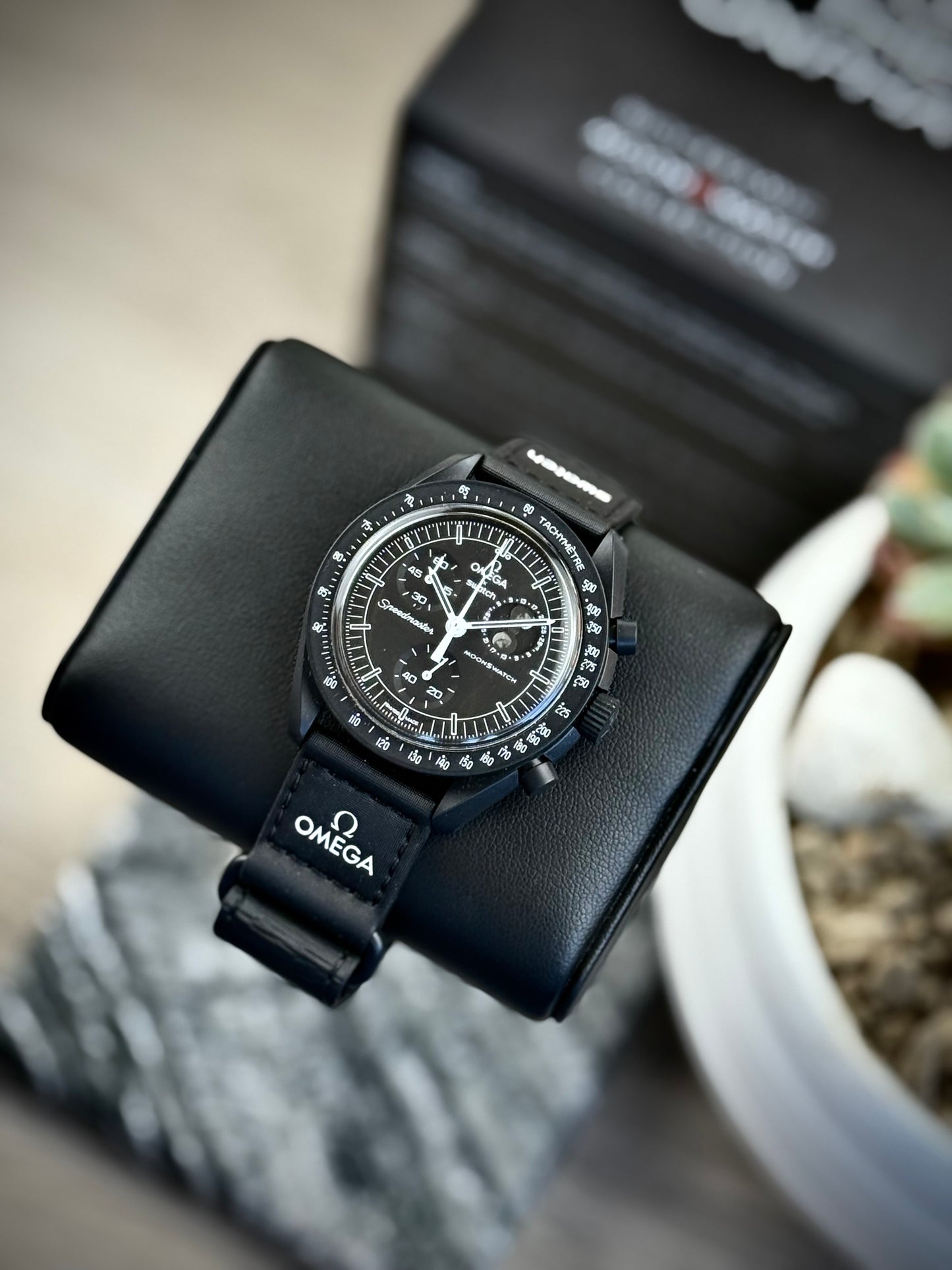 Omega MoonSwatch Snoopy