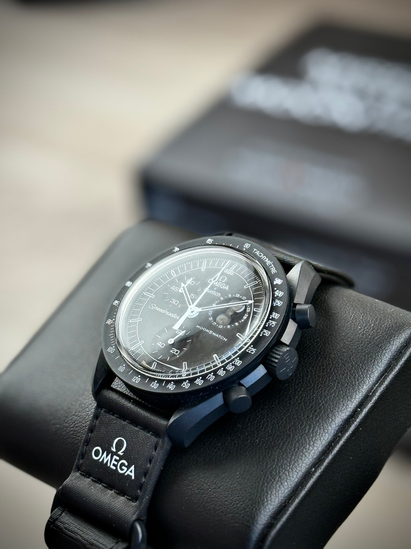 Omega MoonSwatch Snoopy