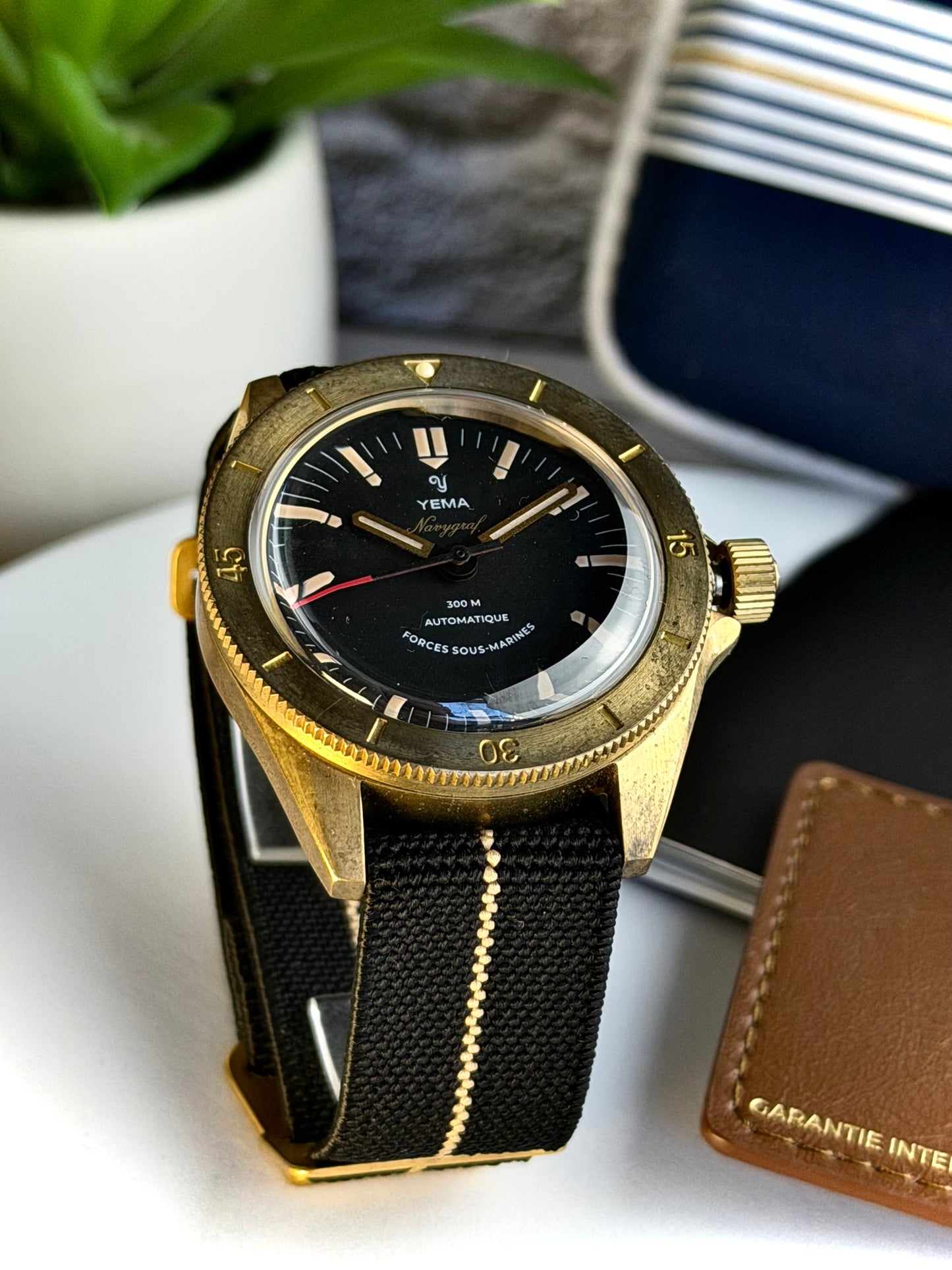 Yema Superman Bronze