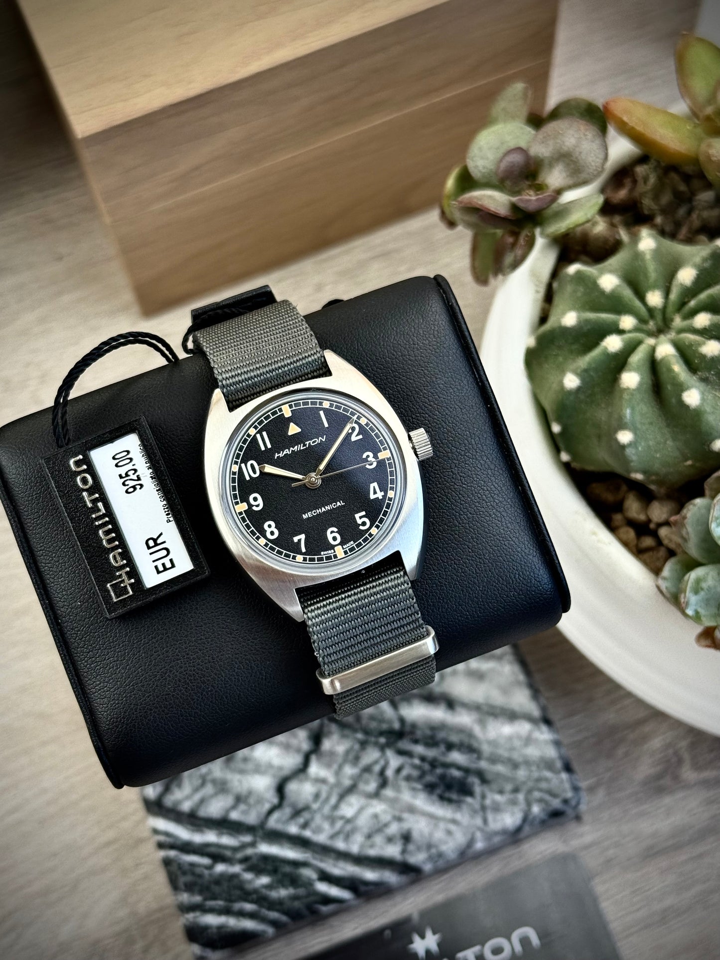 Hamilton Khaki Aviation Pilot Pioneer