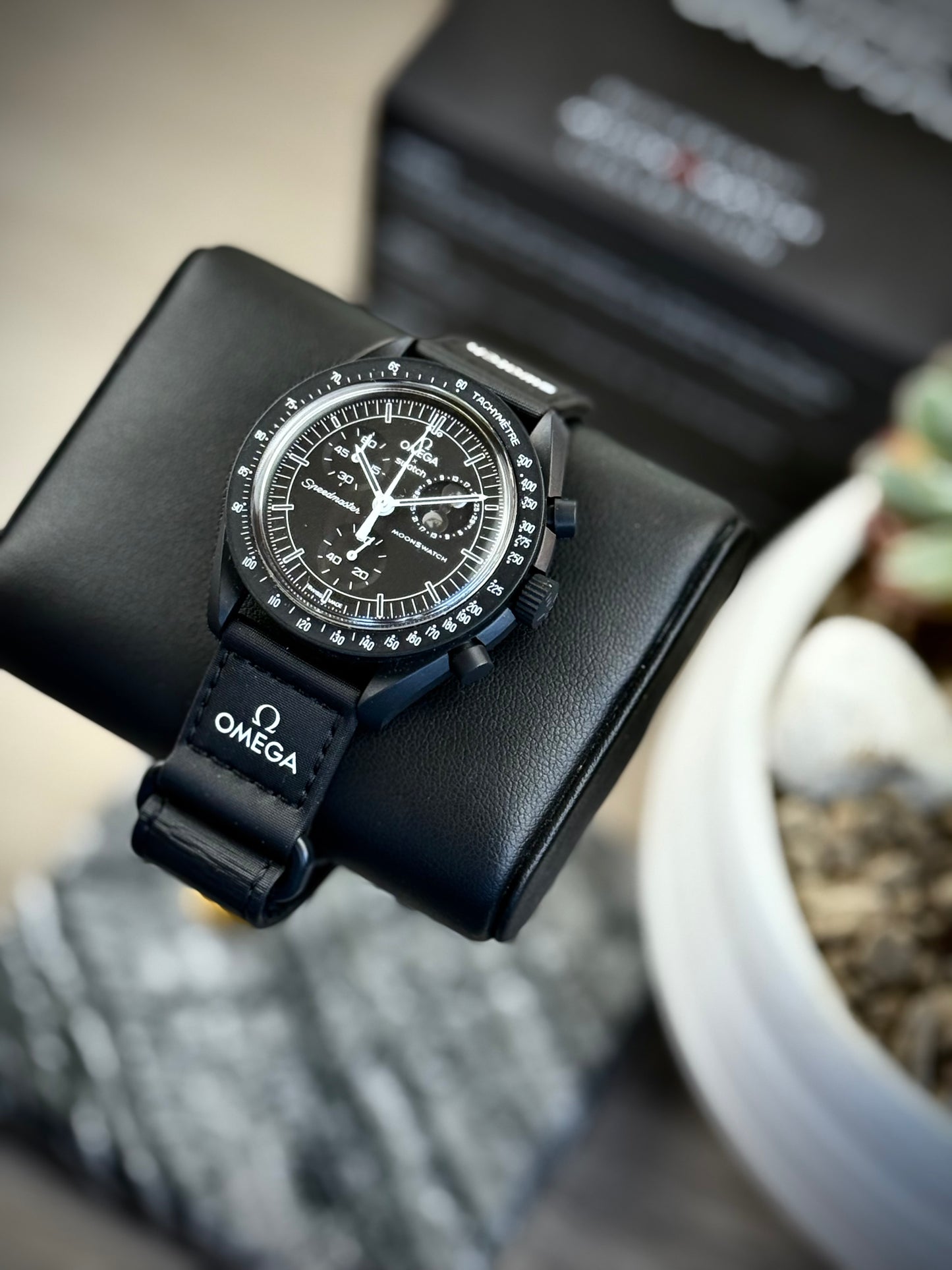 Omega MoonSwatch Snoopy