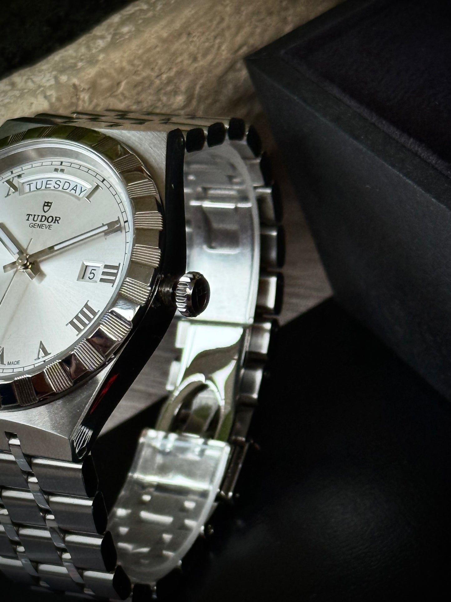 Tudor Royal