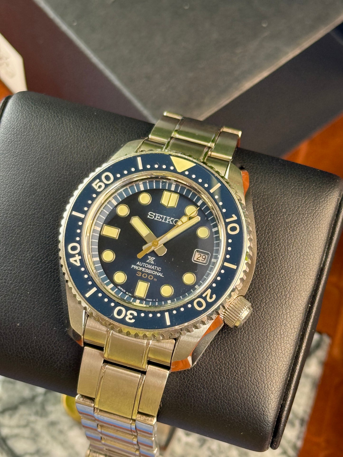 Seiko Marinemaster 300 ref. SLA023J1