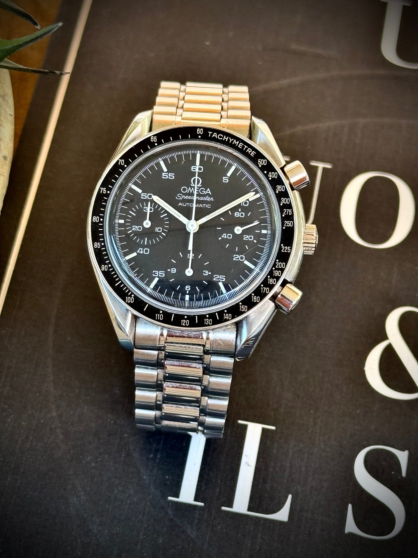 Omega Speedmaster Reduced