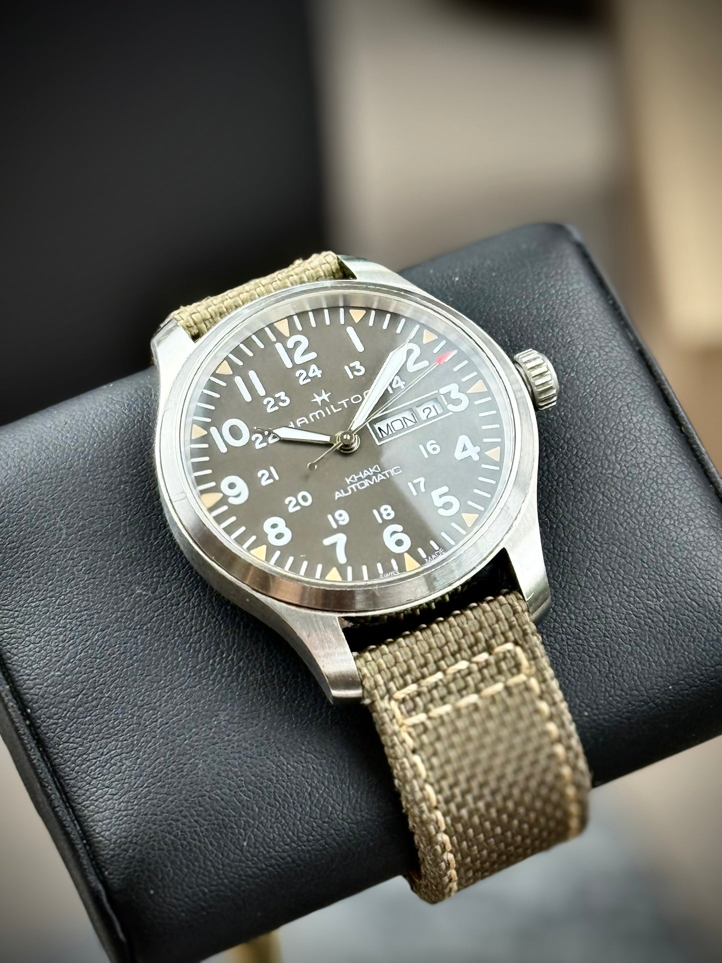 Hamilton Khaki Field Day Date