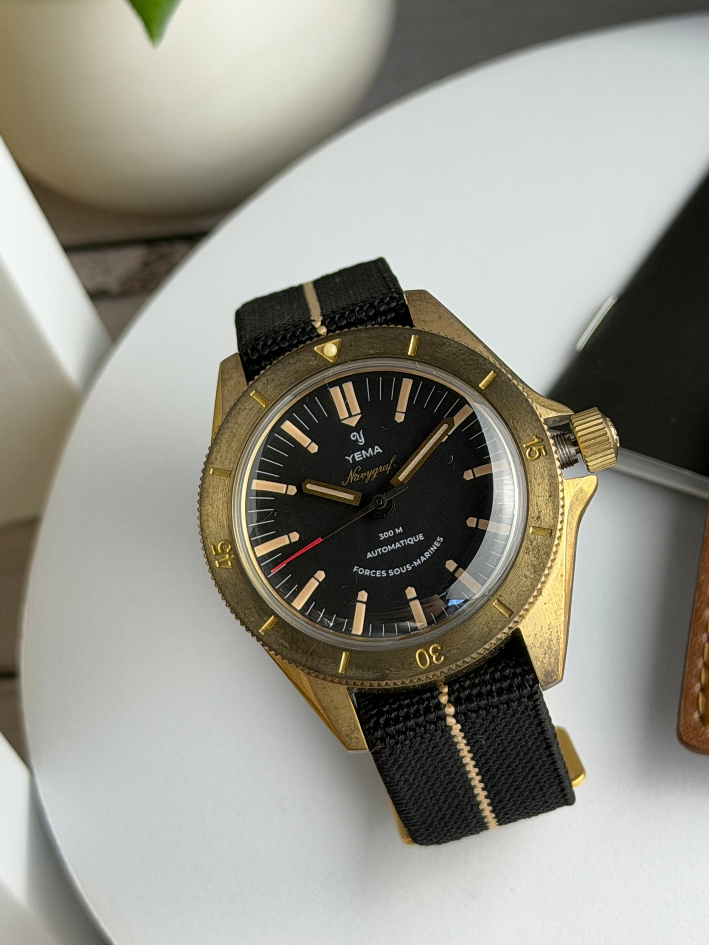 Yema Superman Bronze