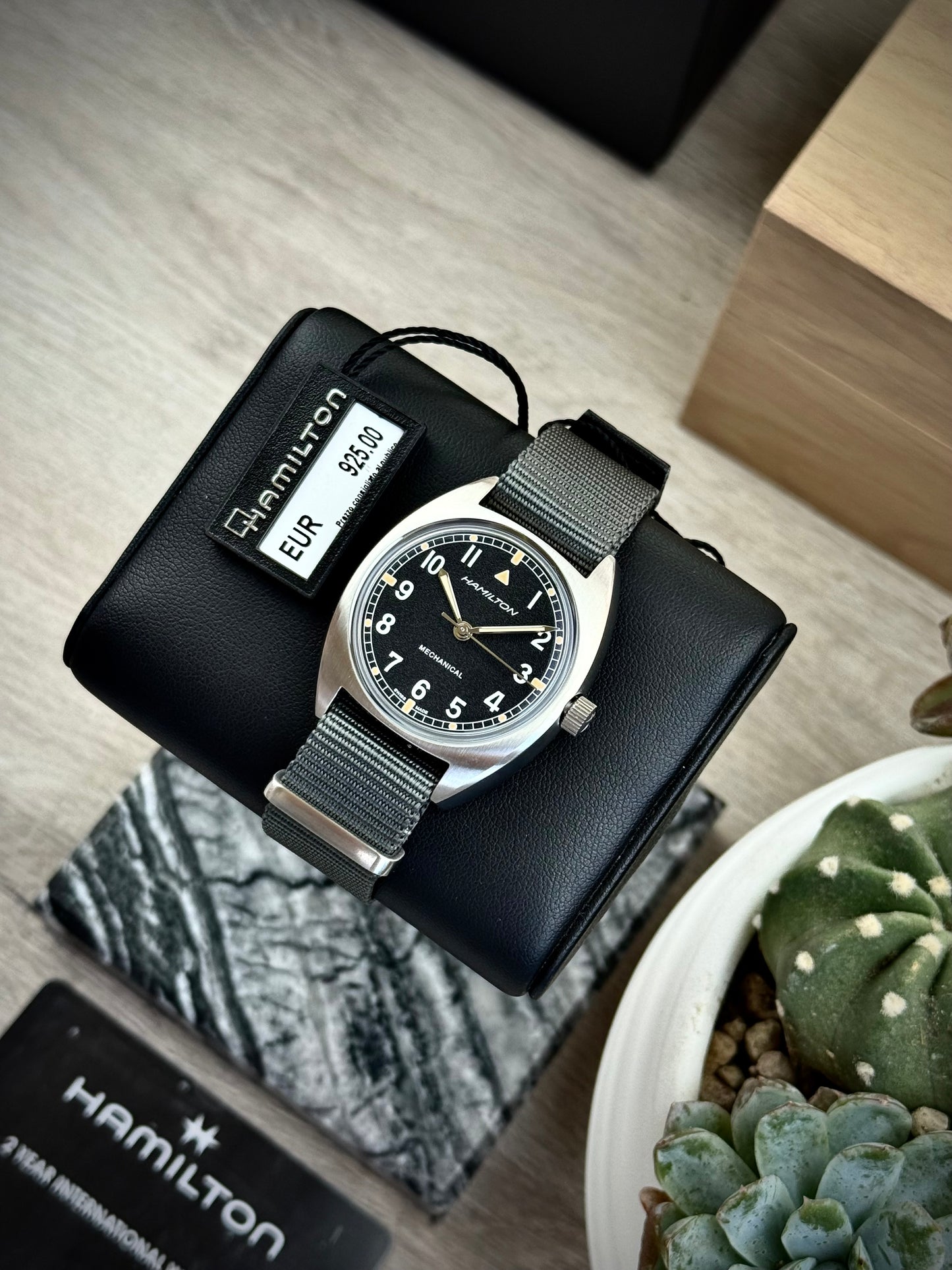 Hamilton Khaki Aviation Pilot Pioneer