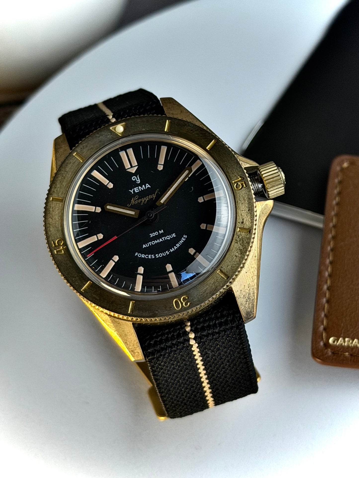 Yema Superman Bronze