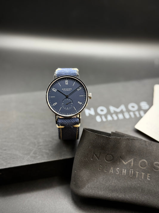 Nomos Tangente