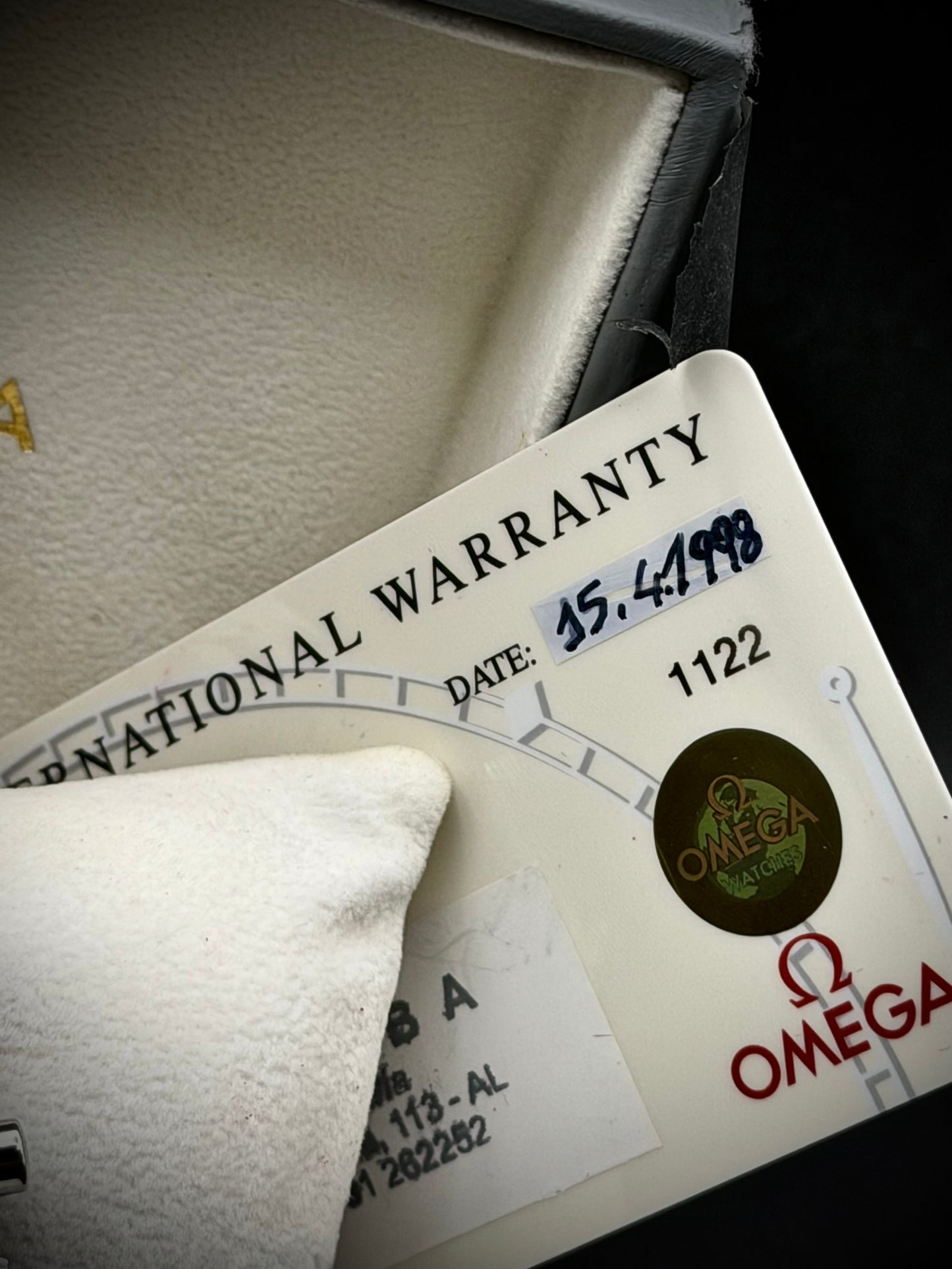 Omega Broad Arrow