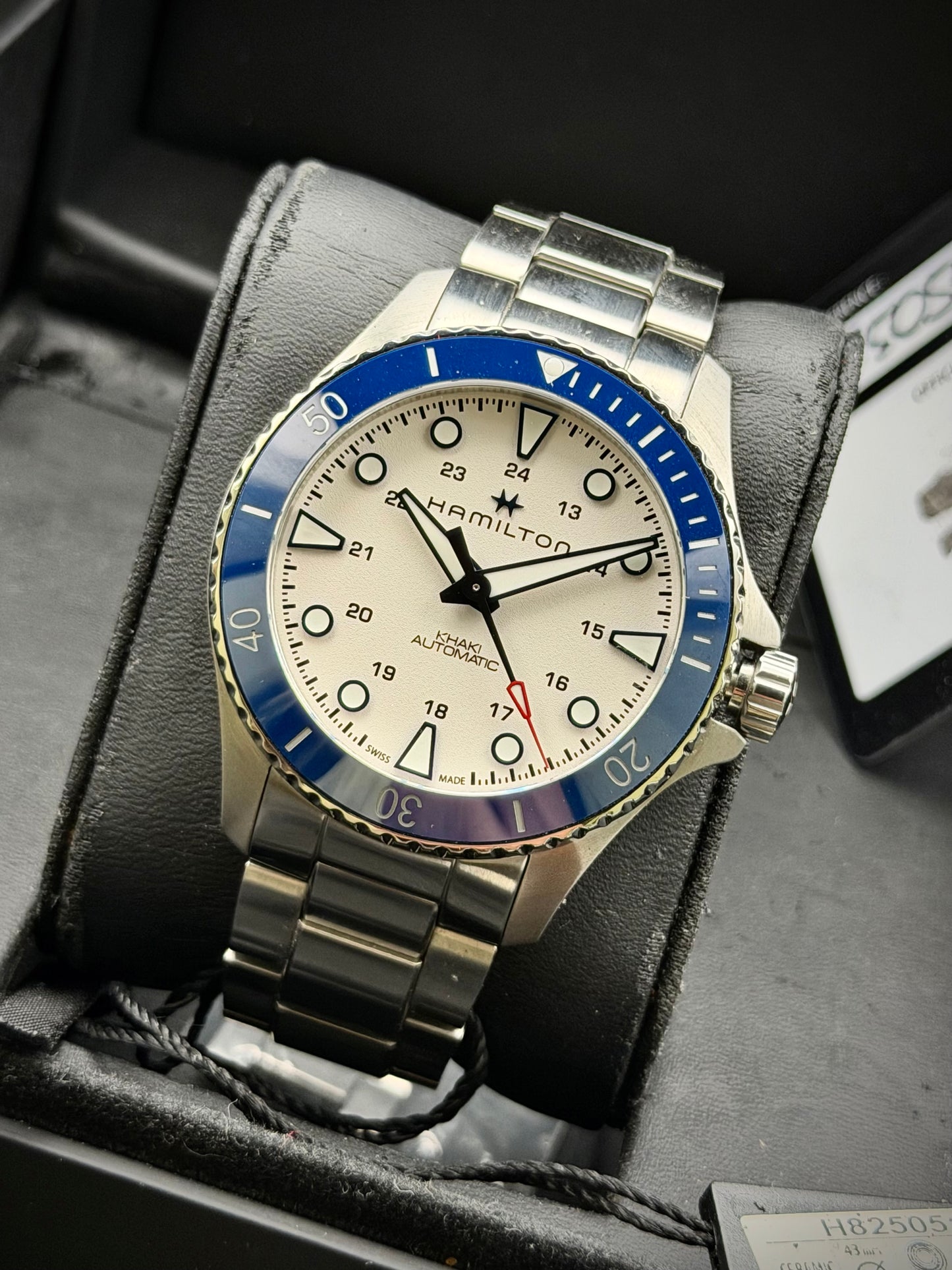 Hamilton Khaki Navi Scuba