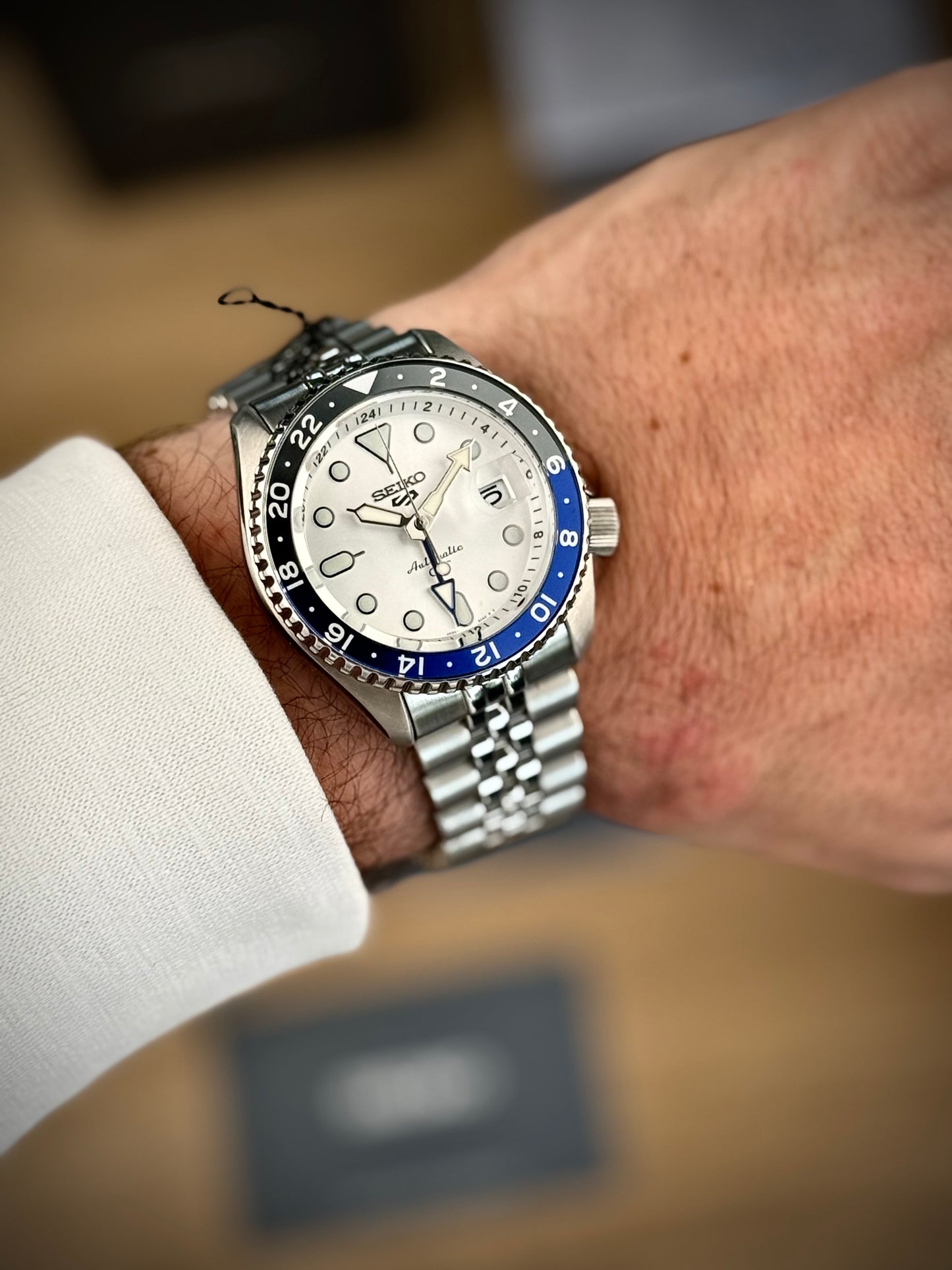Seiko 5 GMT