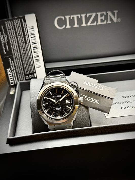 Citizen Serie 8