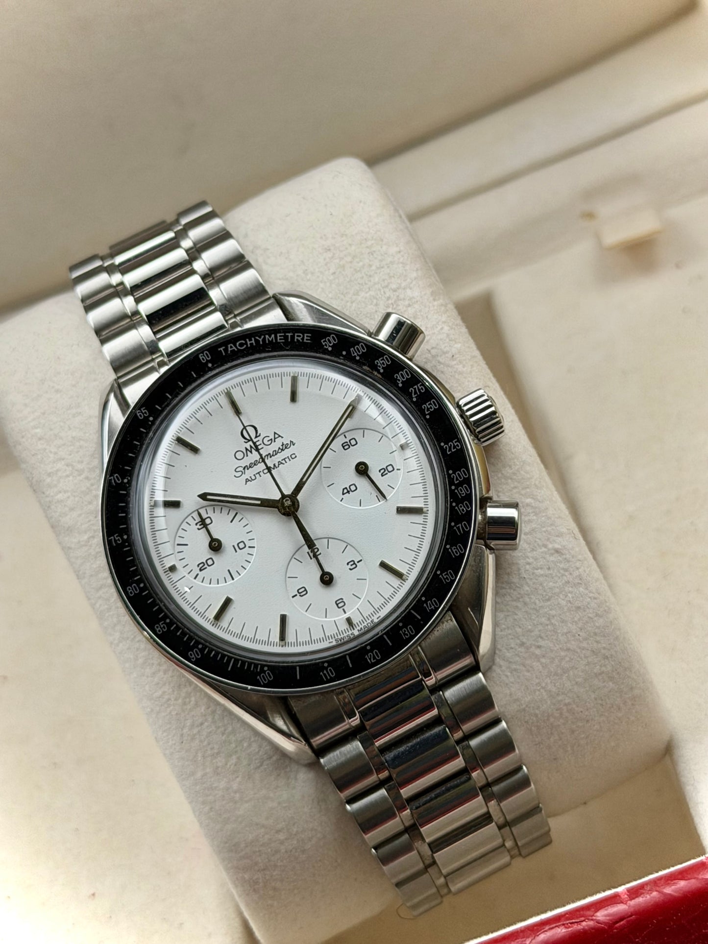 Omega Speedmaster Reduced “Albino”