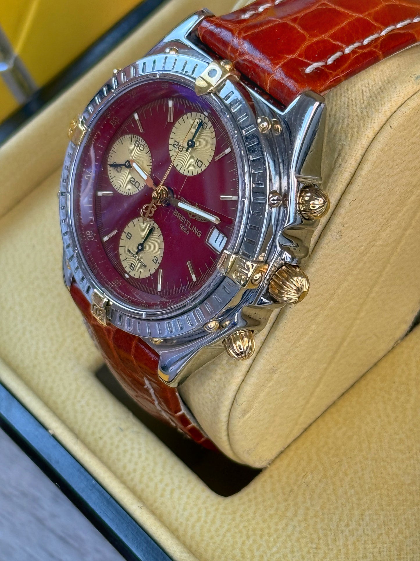 Breitling Chronomat Burgundi B13048