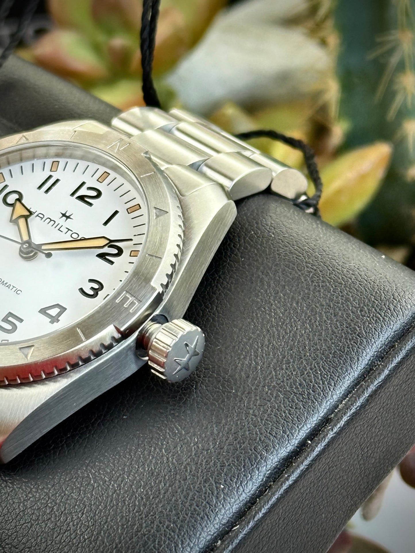 Hamilton Expedition White 37 mm (new)