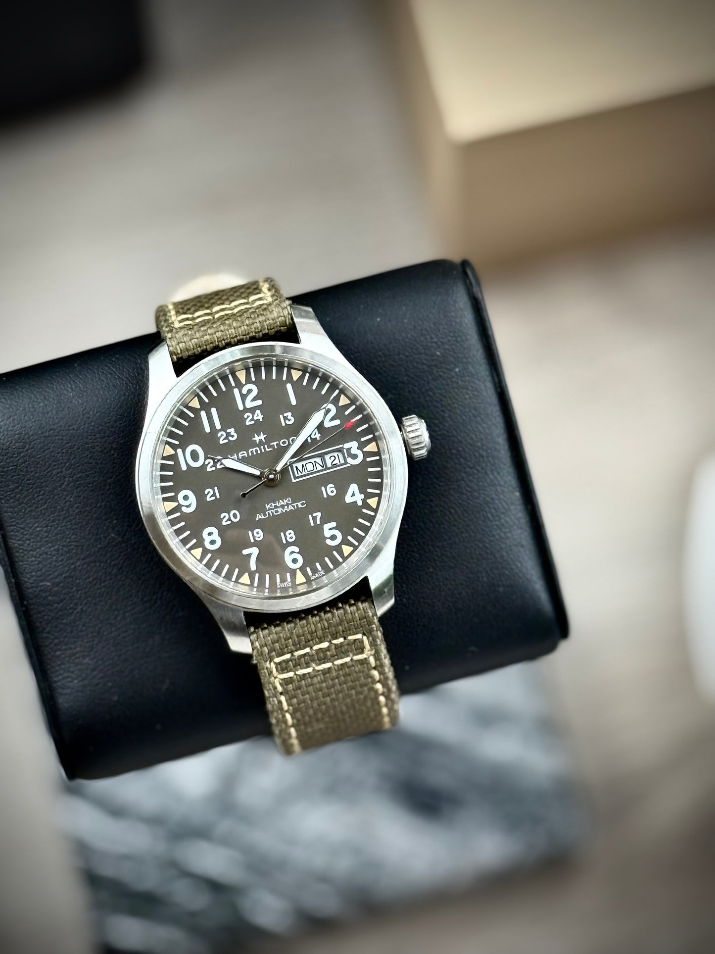 Hamilton Khaki Field Day Date