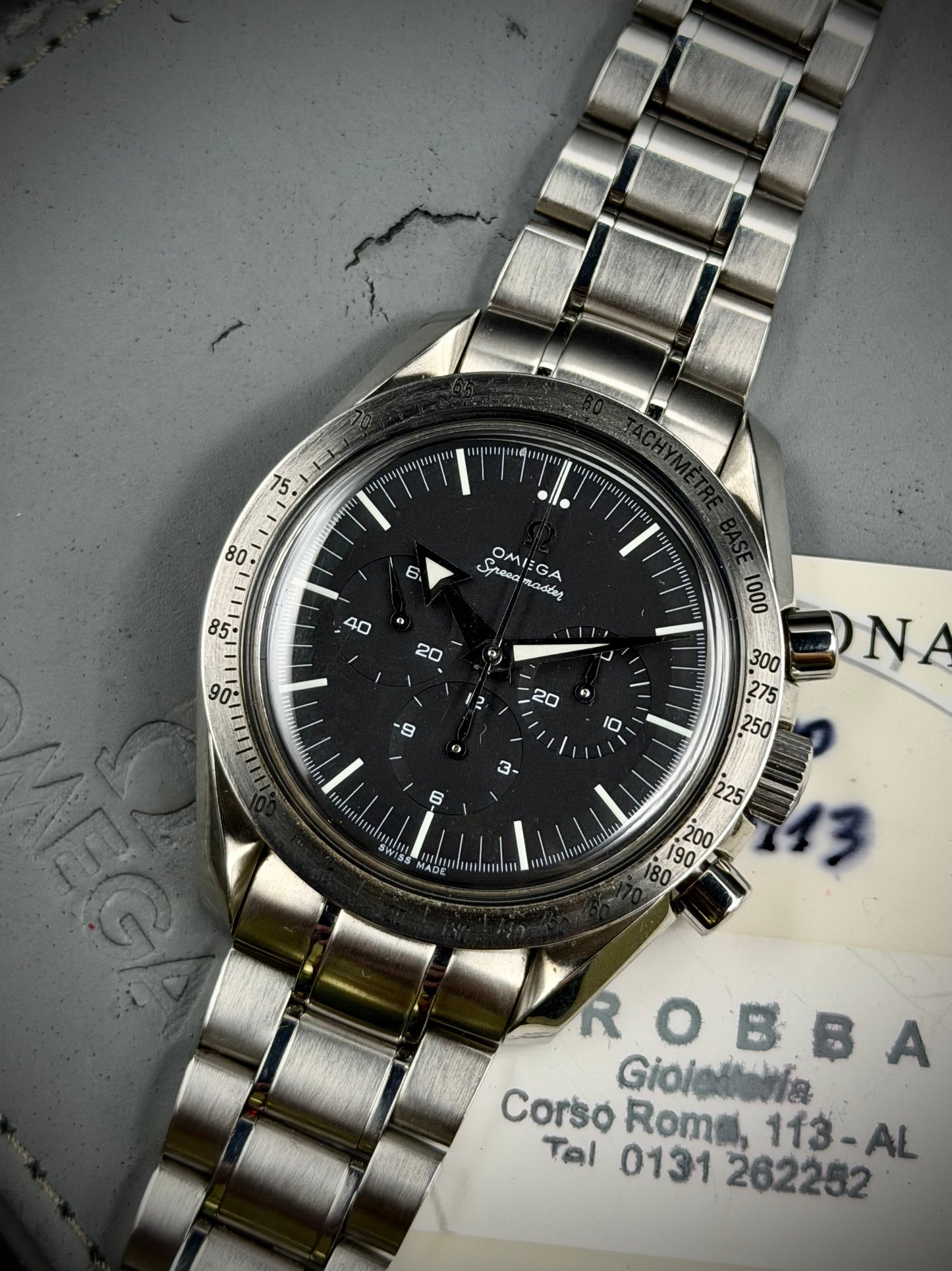 Omega Broad Arrow
