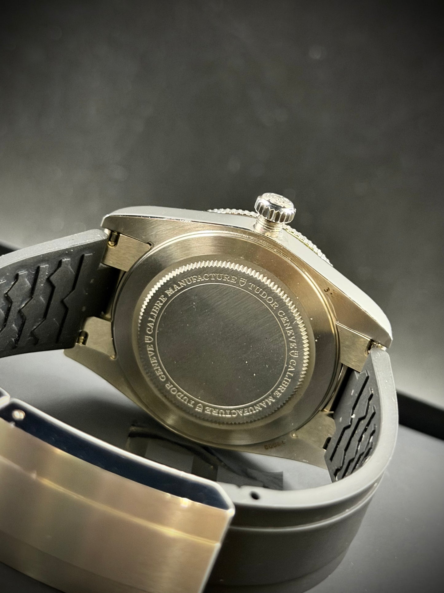 Tudor Black Bay 54
