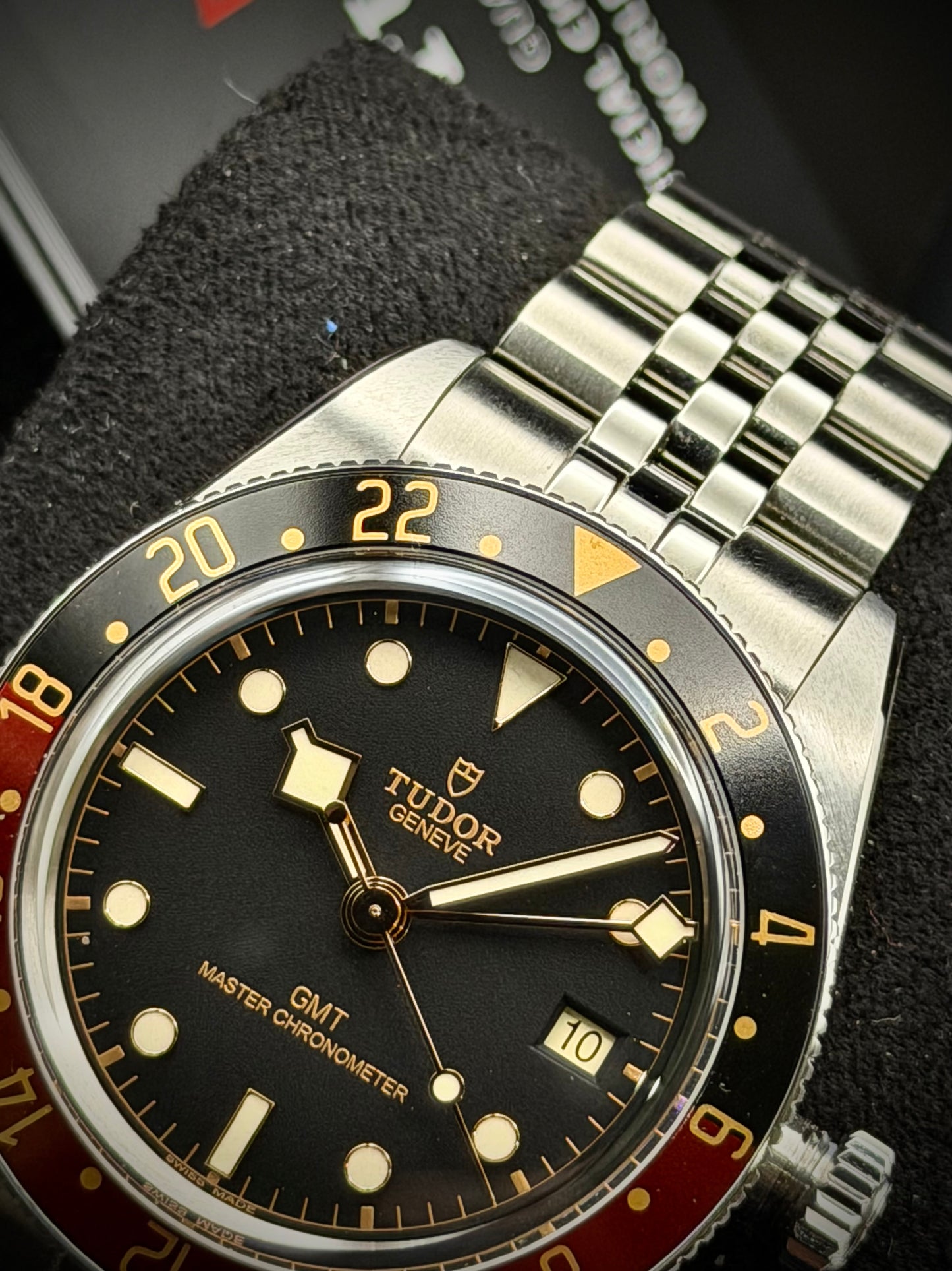 Tudor Black Bay GMT