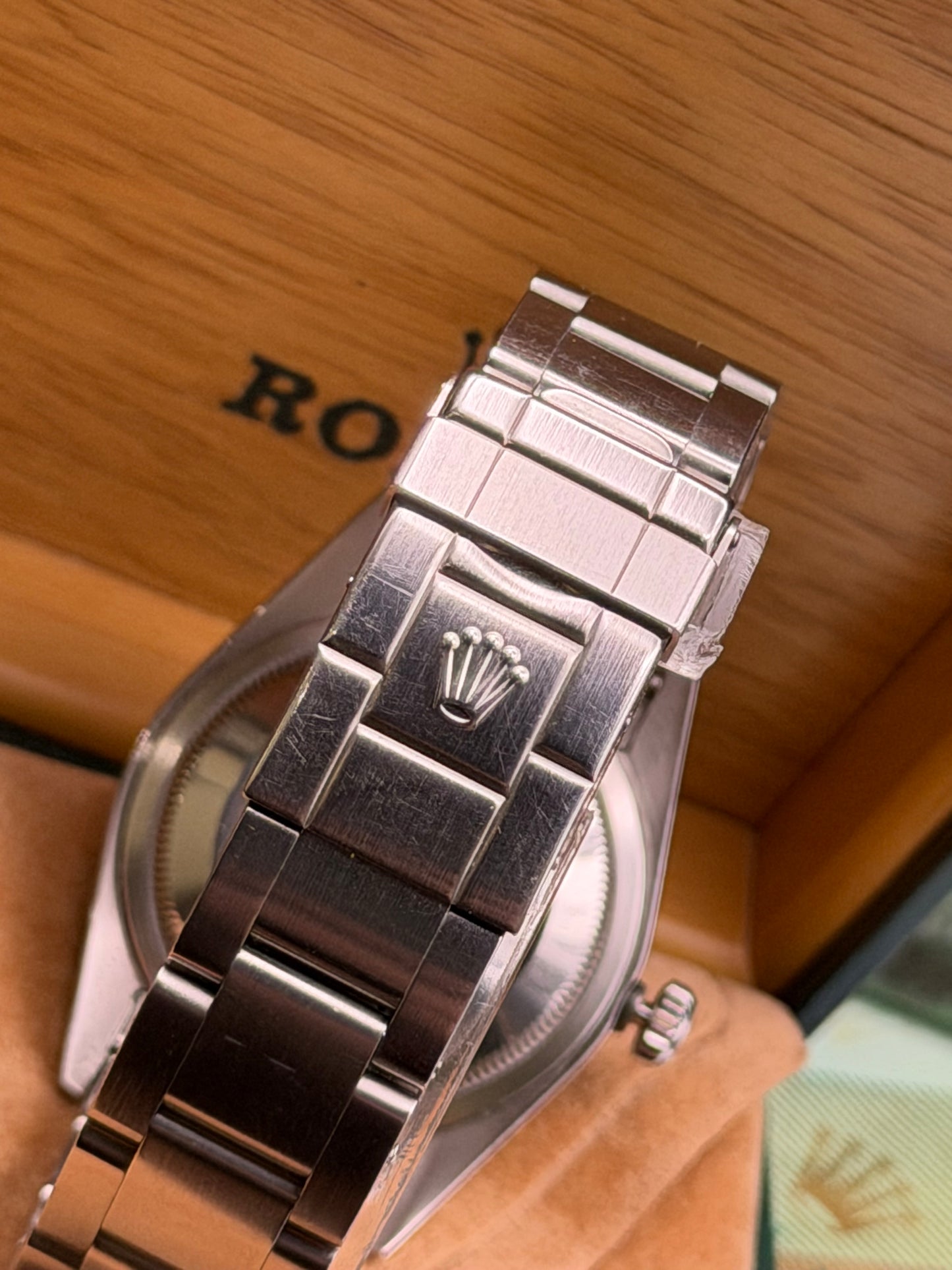 Rolex Explorer I 114270