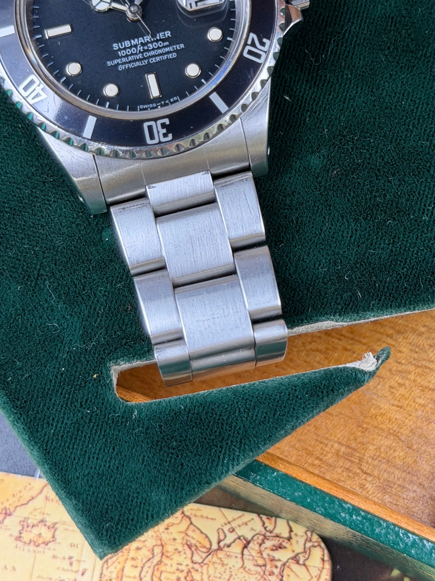 Rolex Submariner 16800