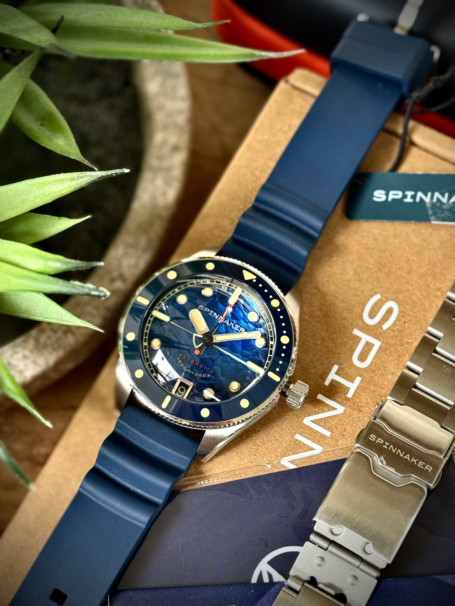 Spinnaker Challenger Depth Blu