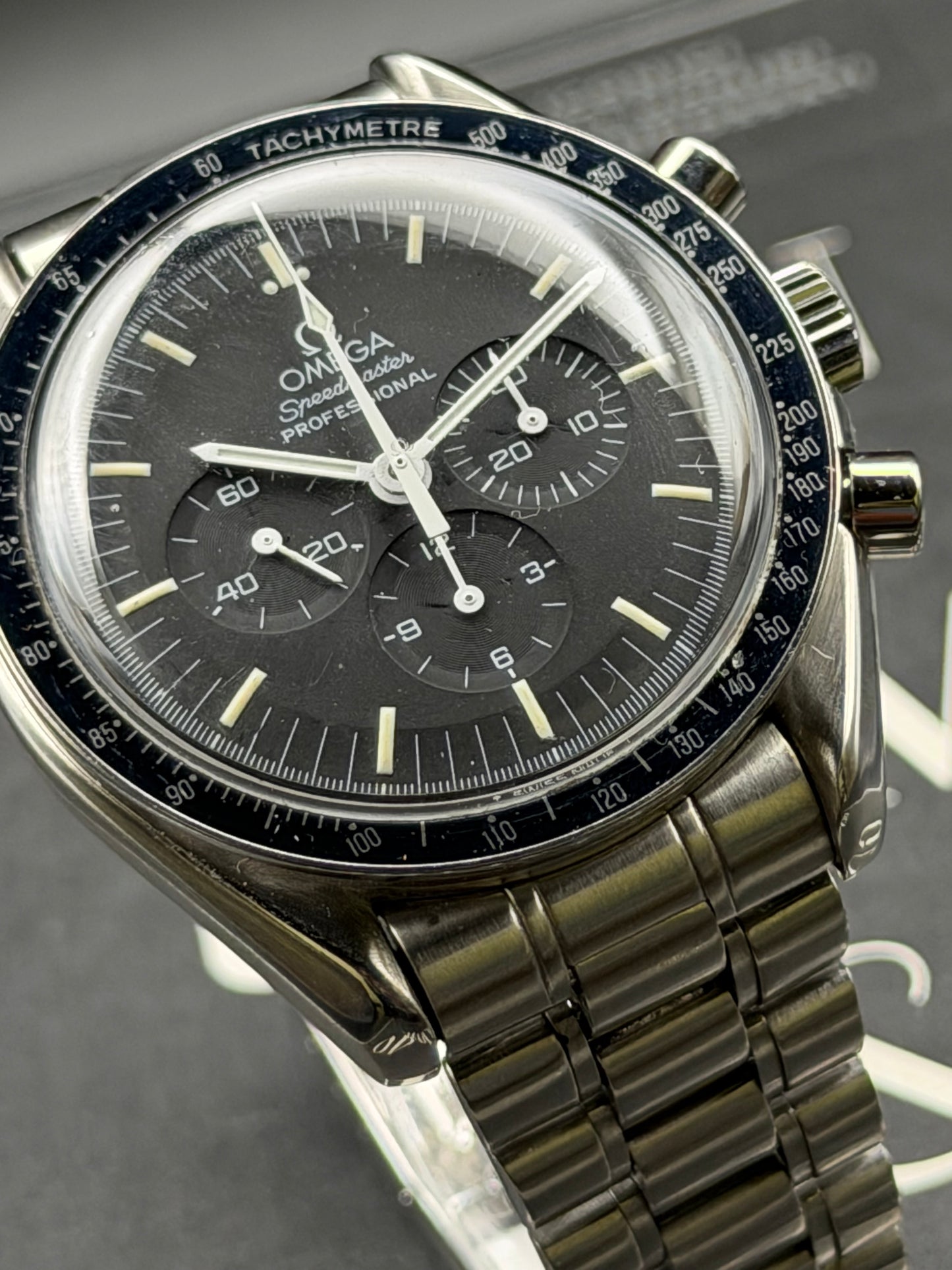 Omega Speedmaster 145.022 blu bezel