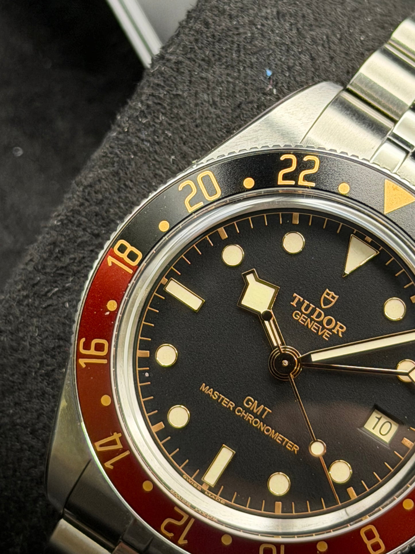 Tudor Black Bay GMT