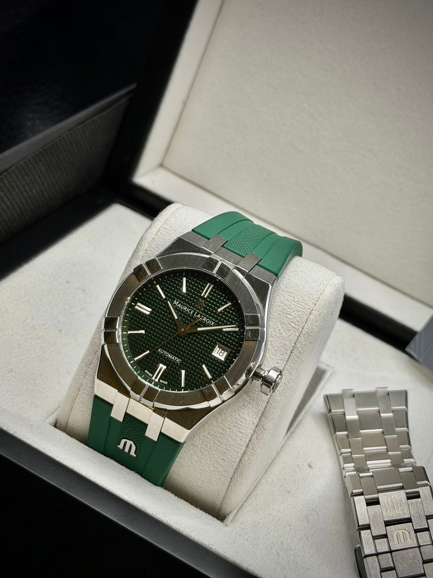 Maurice Lacroix Aikon 39 mm