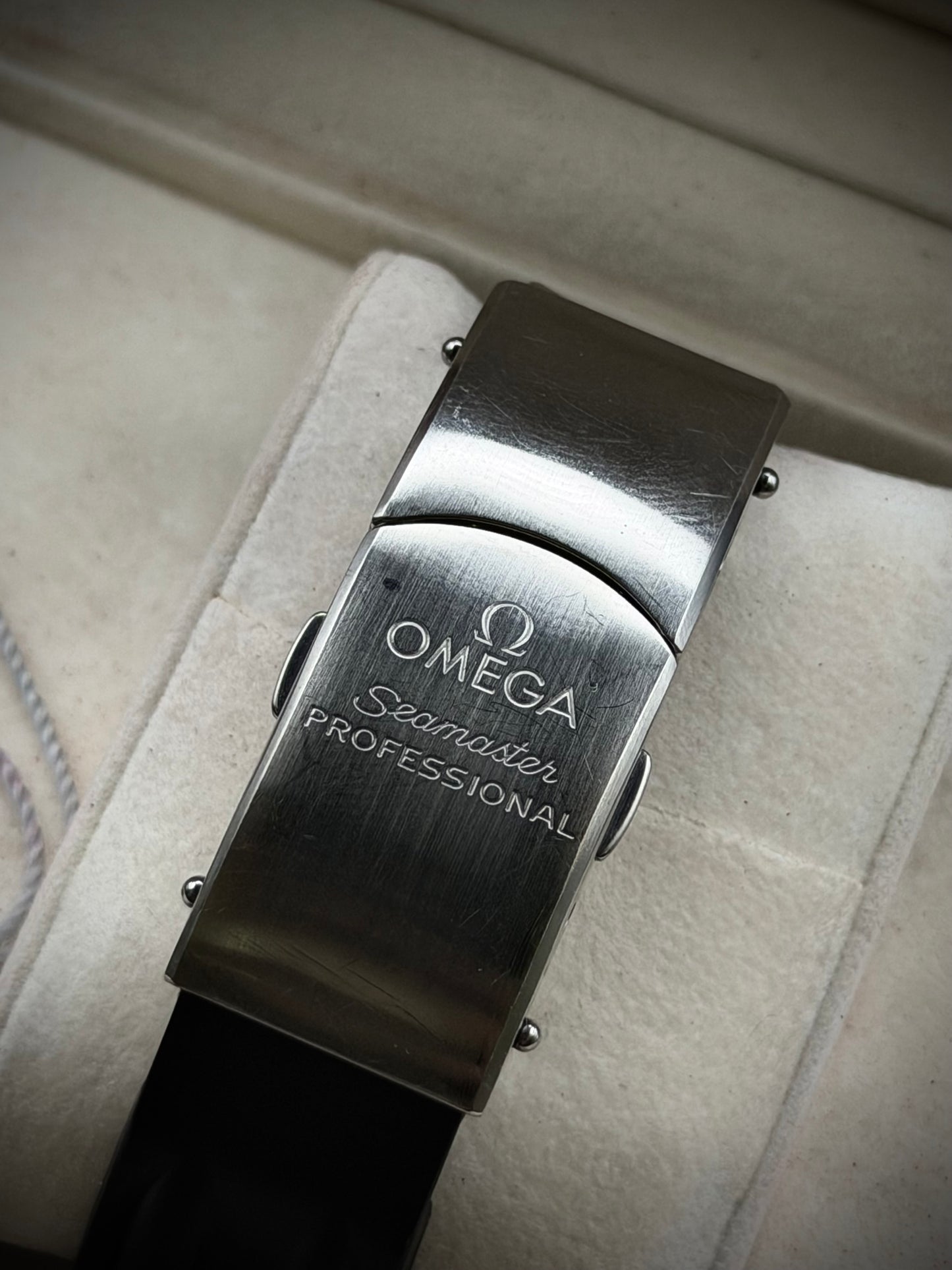 Omega Seamaster GMT