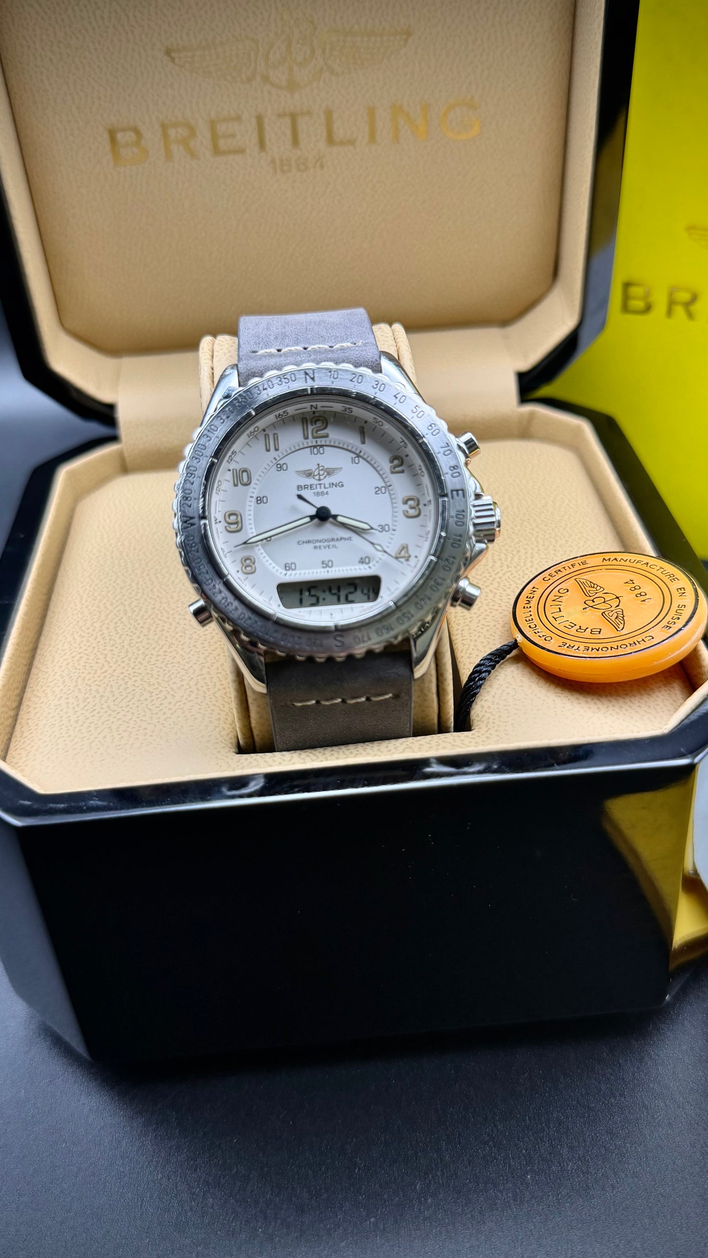 Breitling Navitimer Pluton