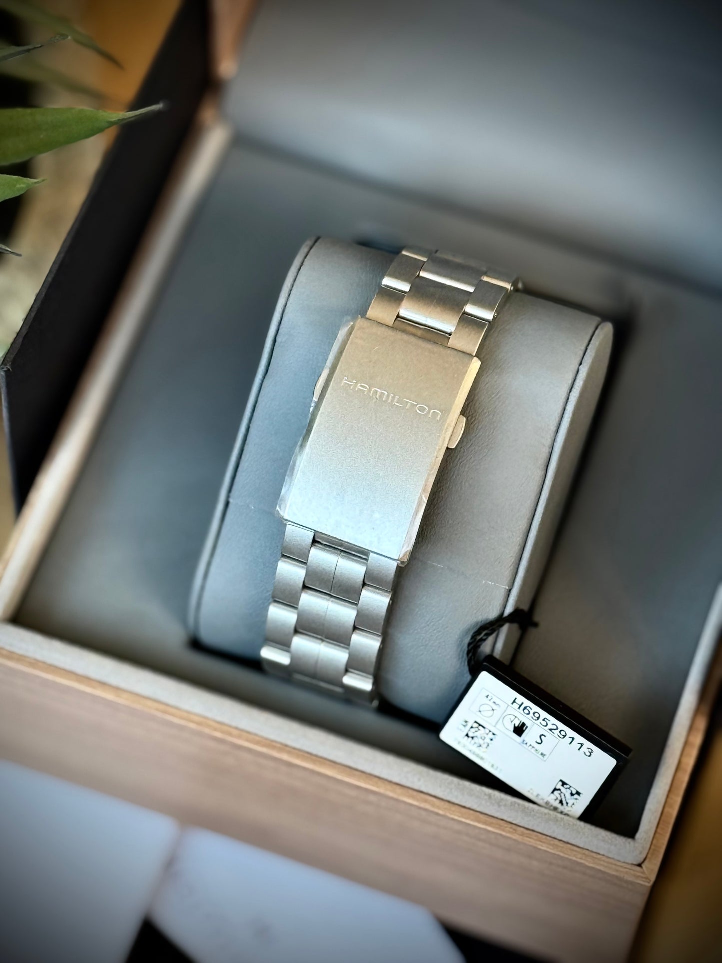 Hamilton Khaki Field 42 mm