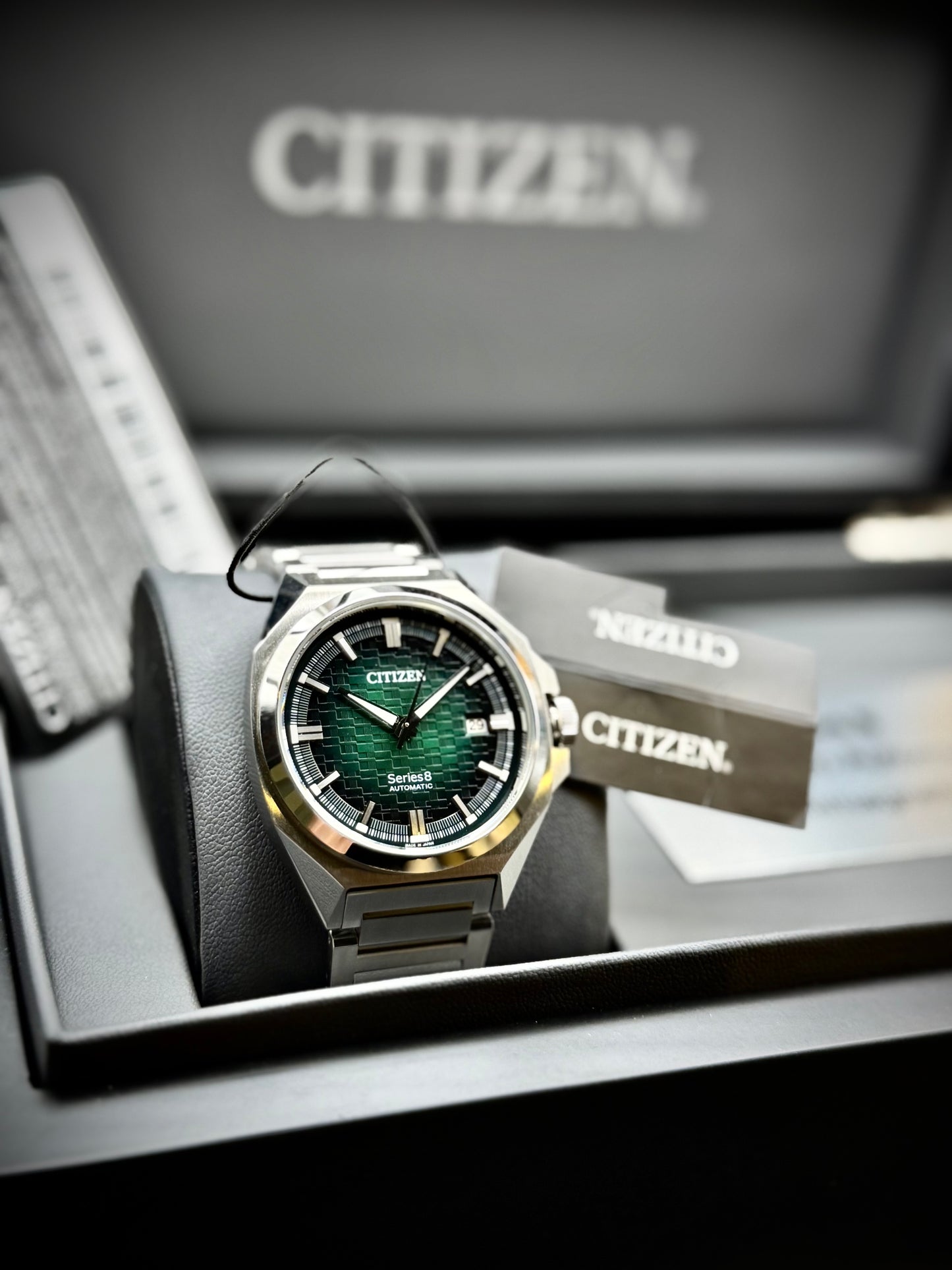 Citizen Serie 8
