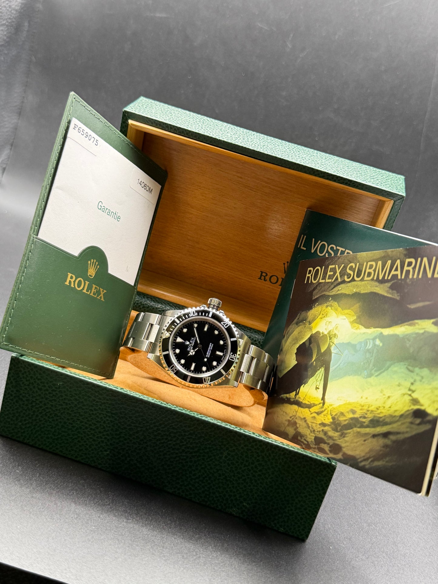 Rolex Submariner 14060M