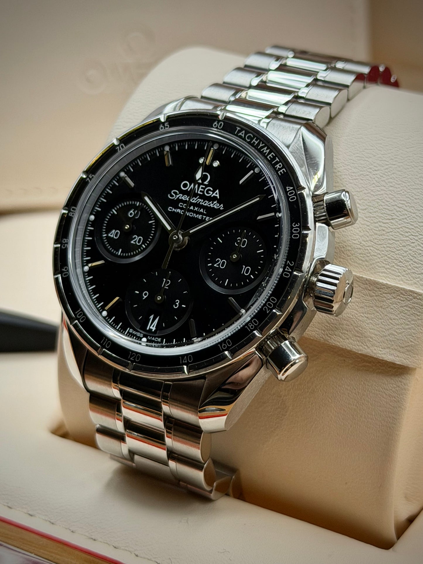 Omega Speedmaster 38 mm
