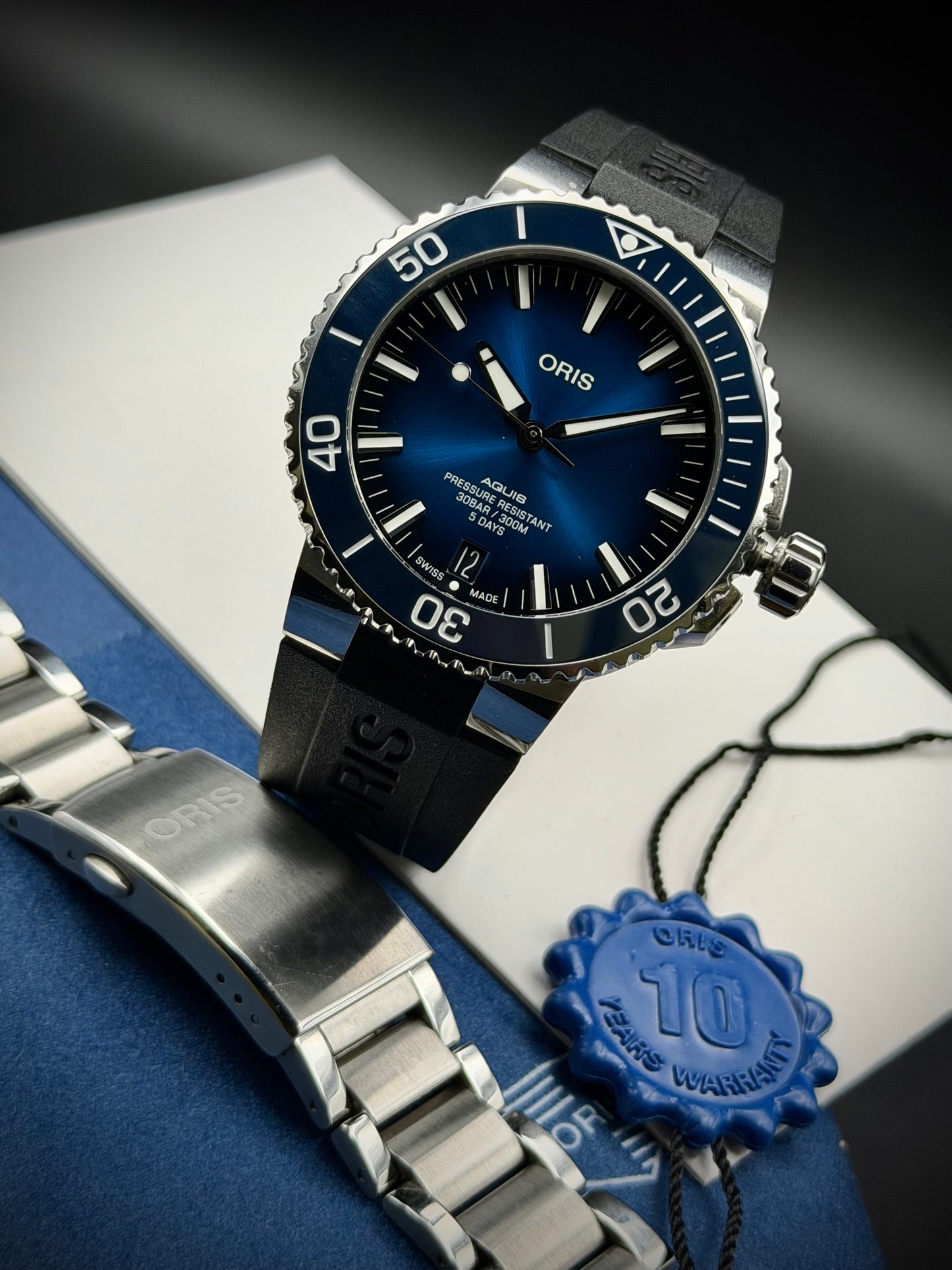 Oris Aquis Date 43.5 Calibre 400