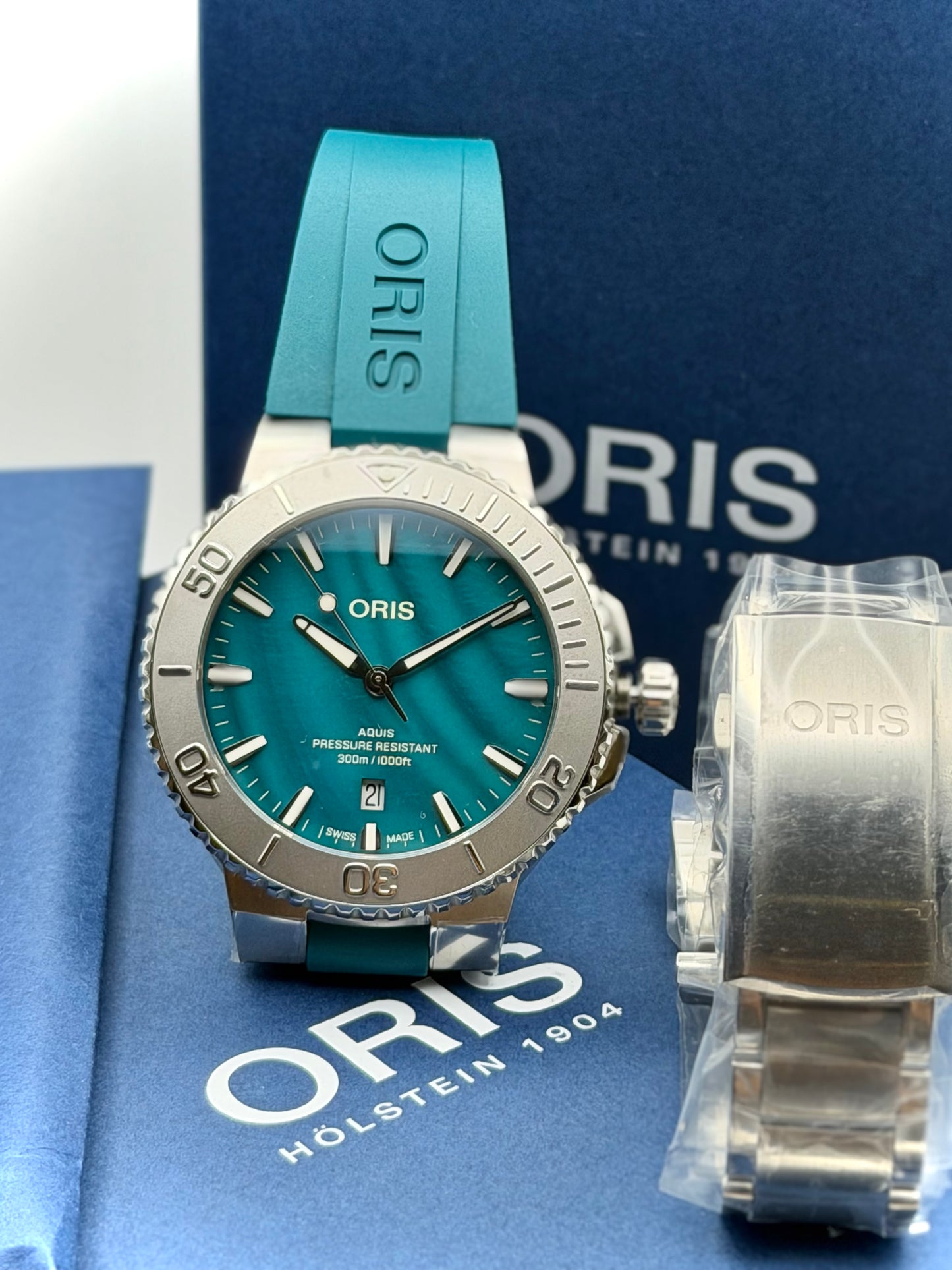 Oris Aquis New York Harbor L.E.