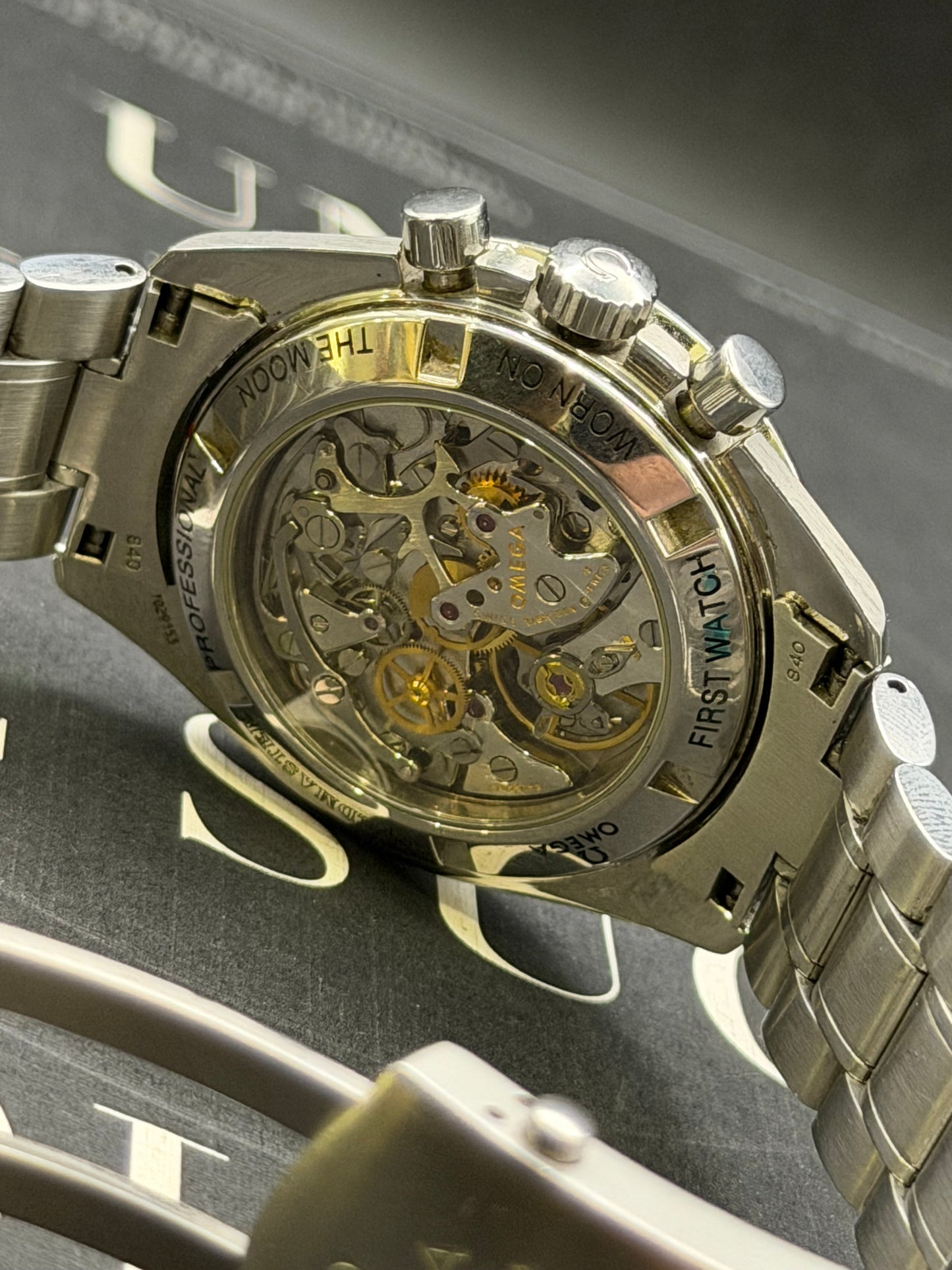 Omega Moonwatch 3572.50.00