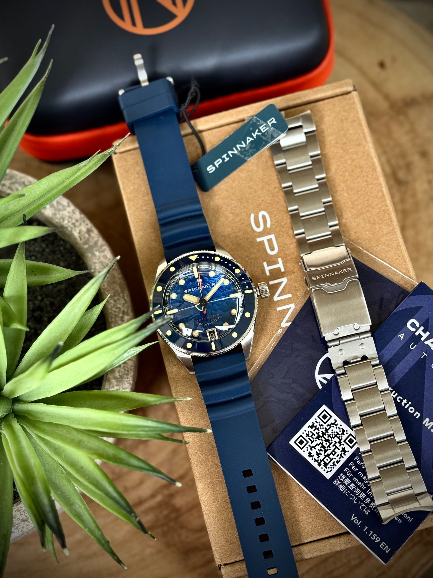 Spinnaker Challenger Depth Blu