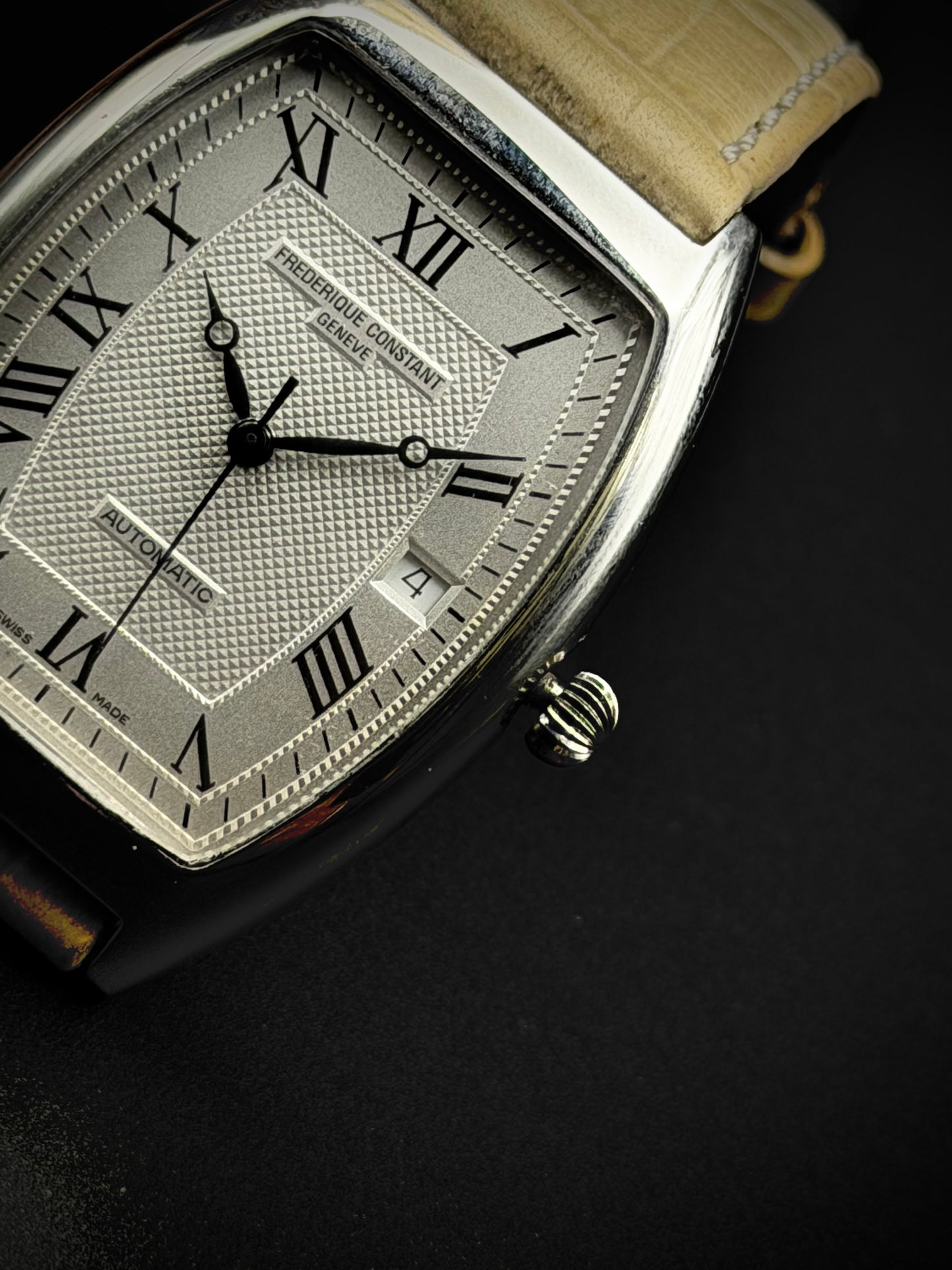 Frederique Constant Carrée