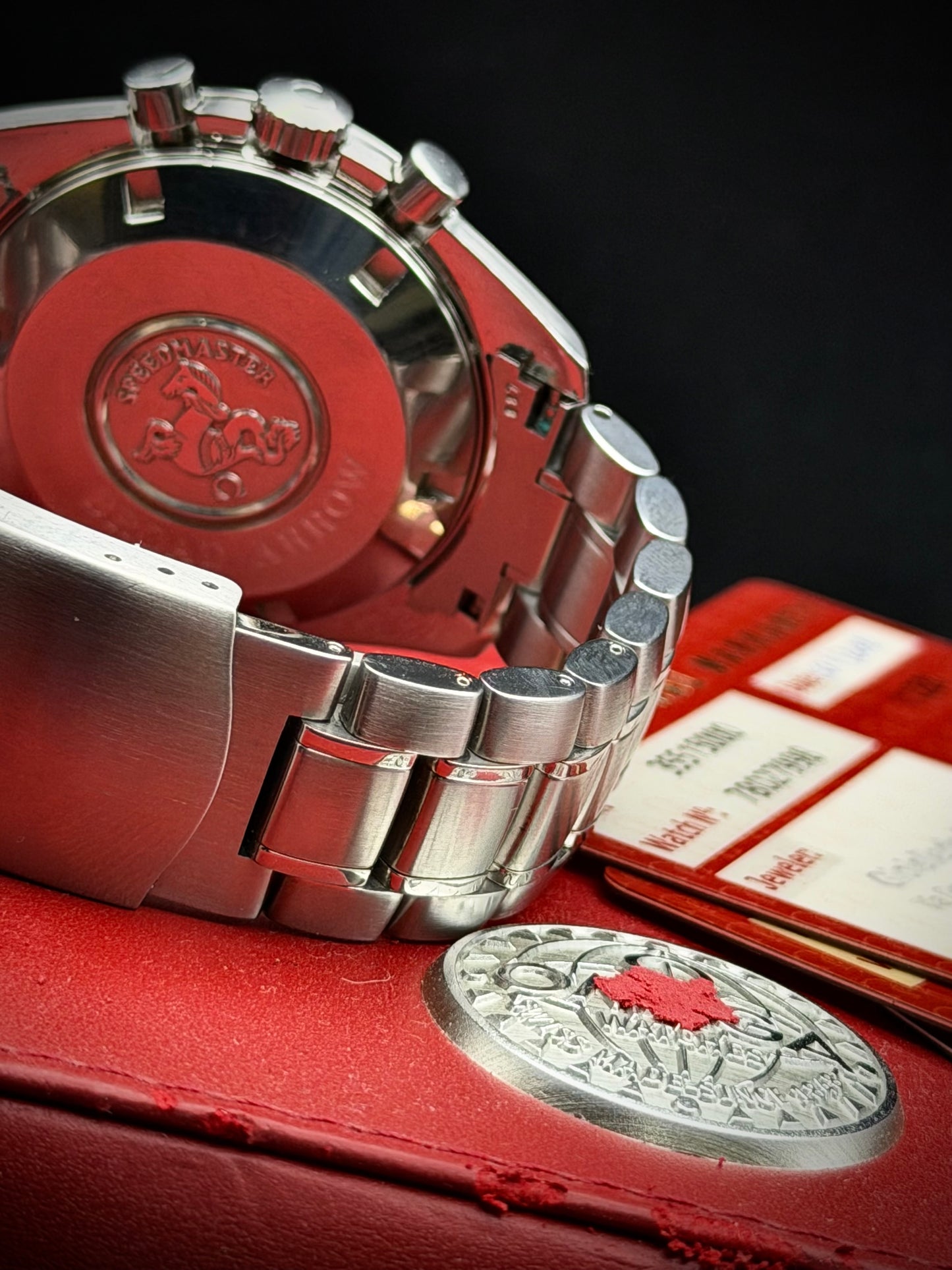 Omega Broad Arrow