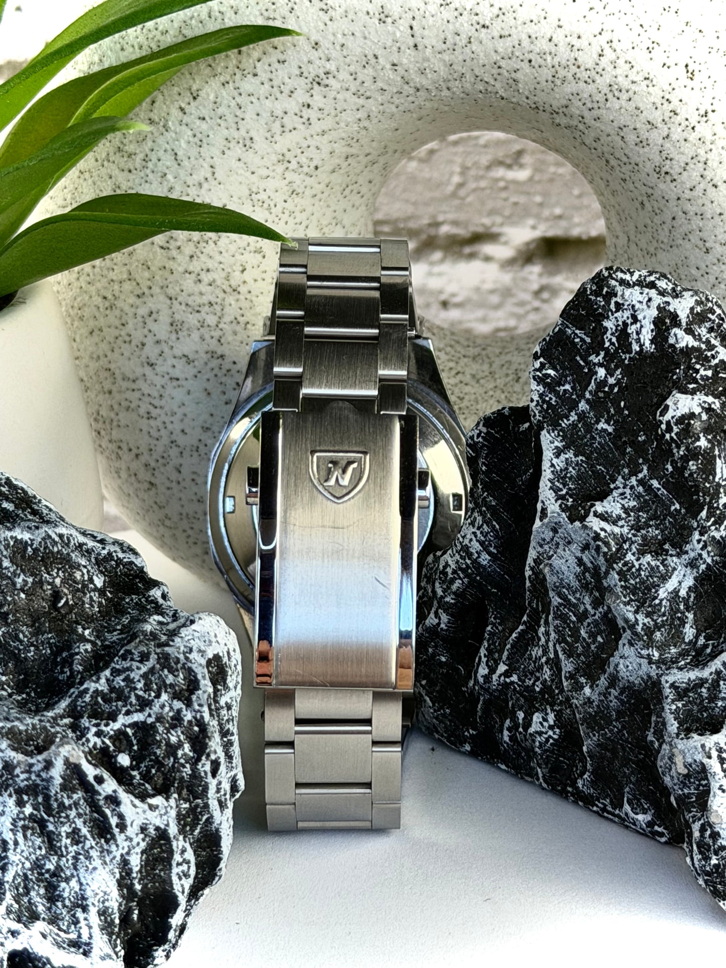 Nivada F77 (Vintage)