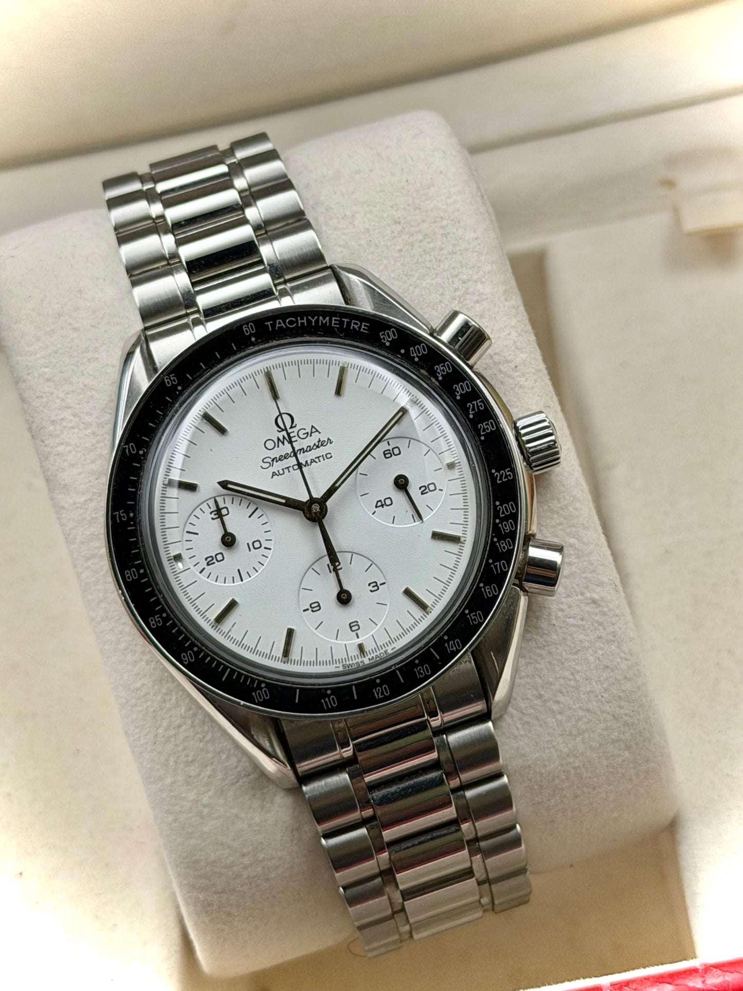 Omega Speedmaster Reduced “Albino”