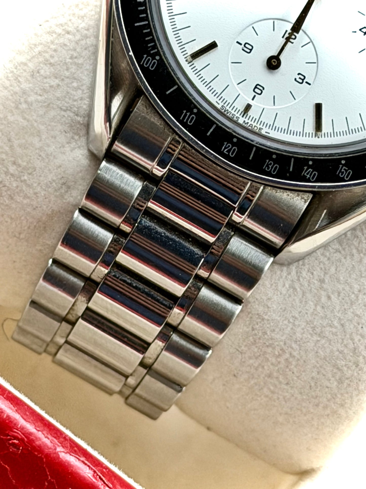 Omega Speedmaster Reduced “Albino”