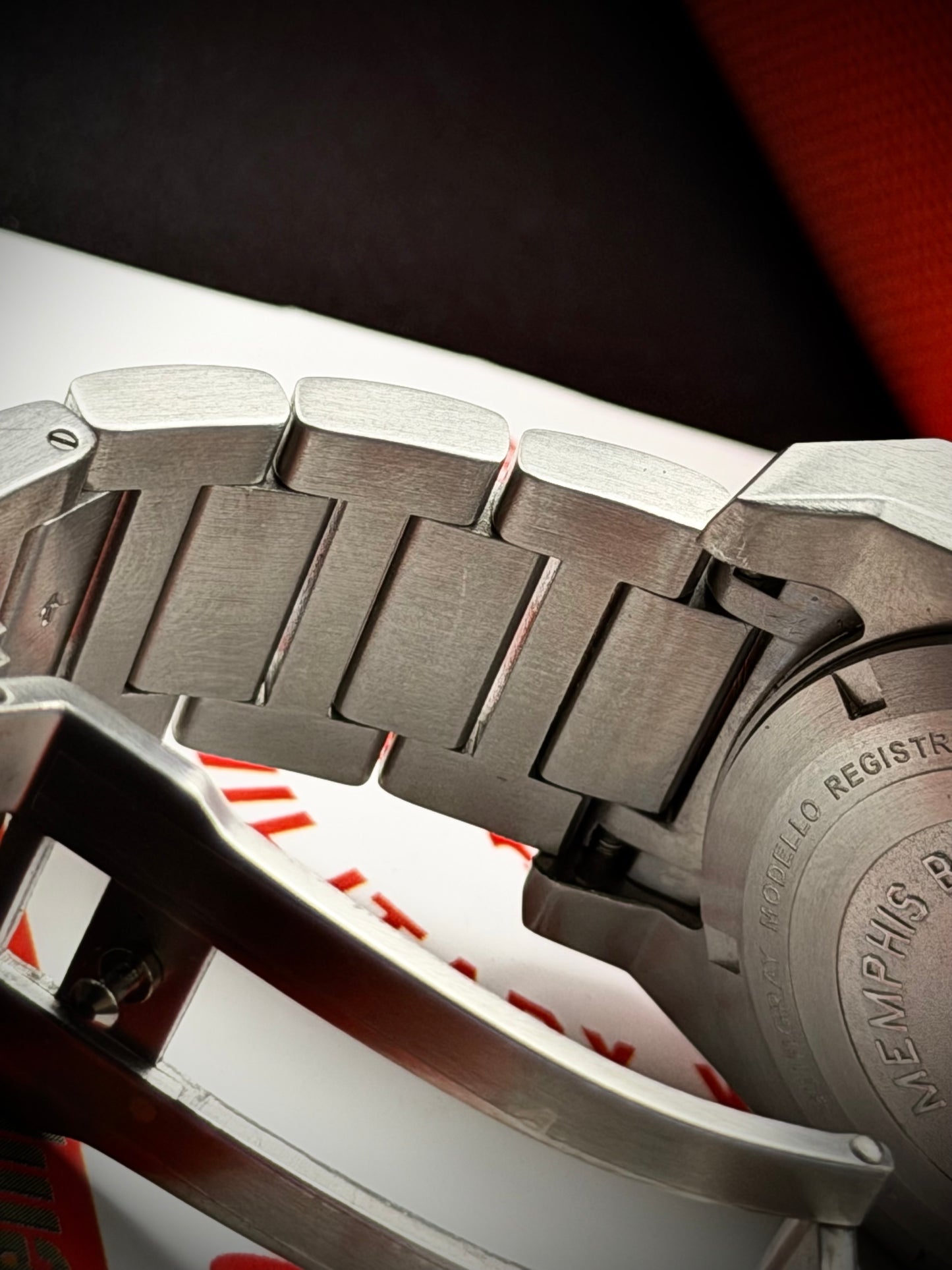 Memphisse Belle Stingray