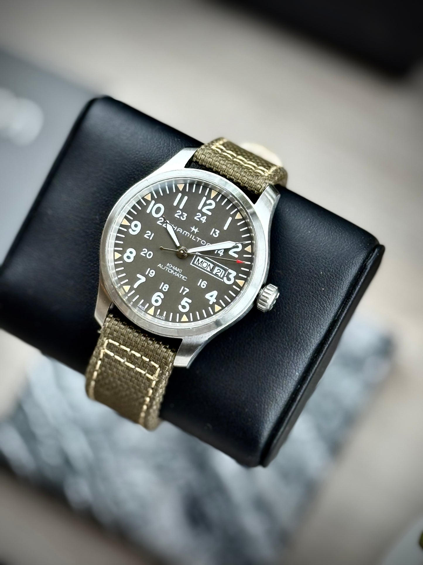 Hamilton Khaki Field Day Date