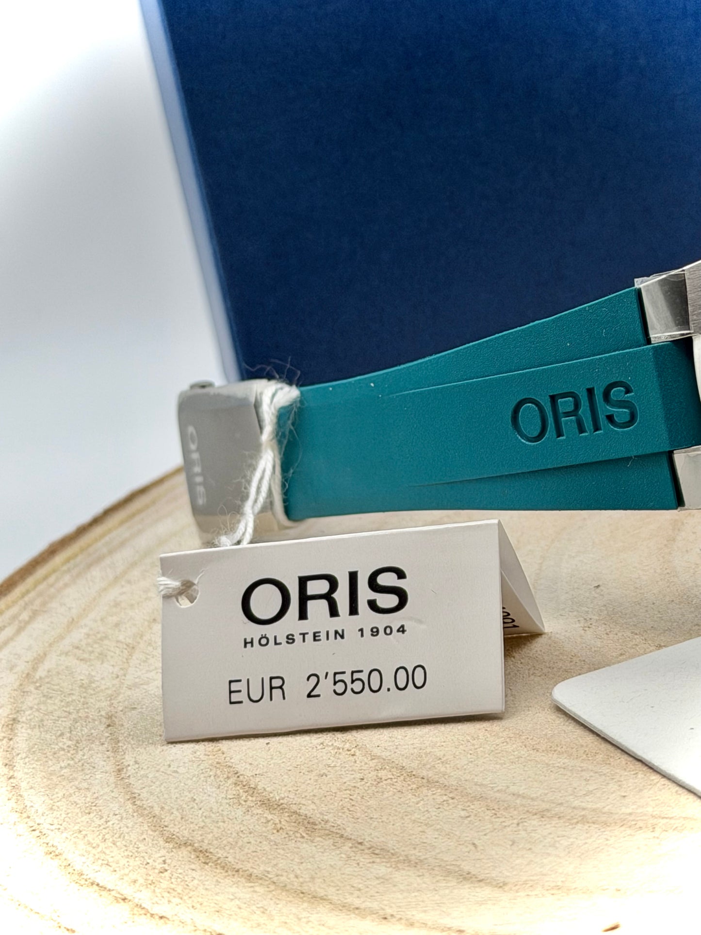 Oris Aquis New York Harbor L.E.