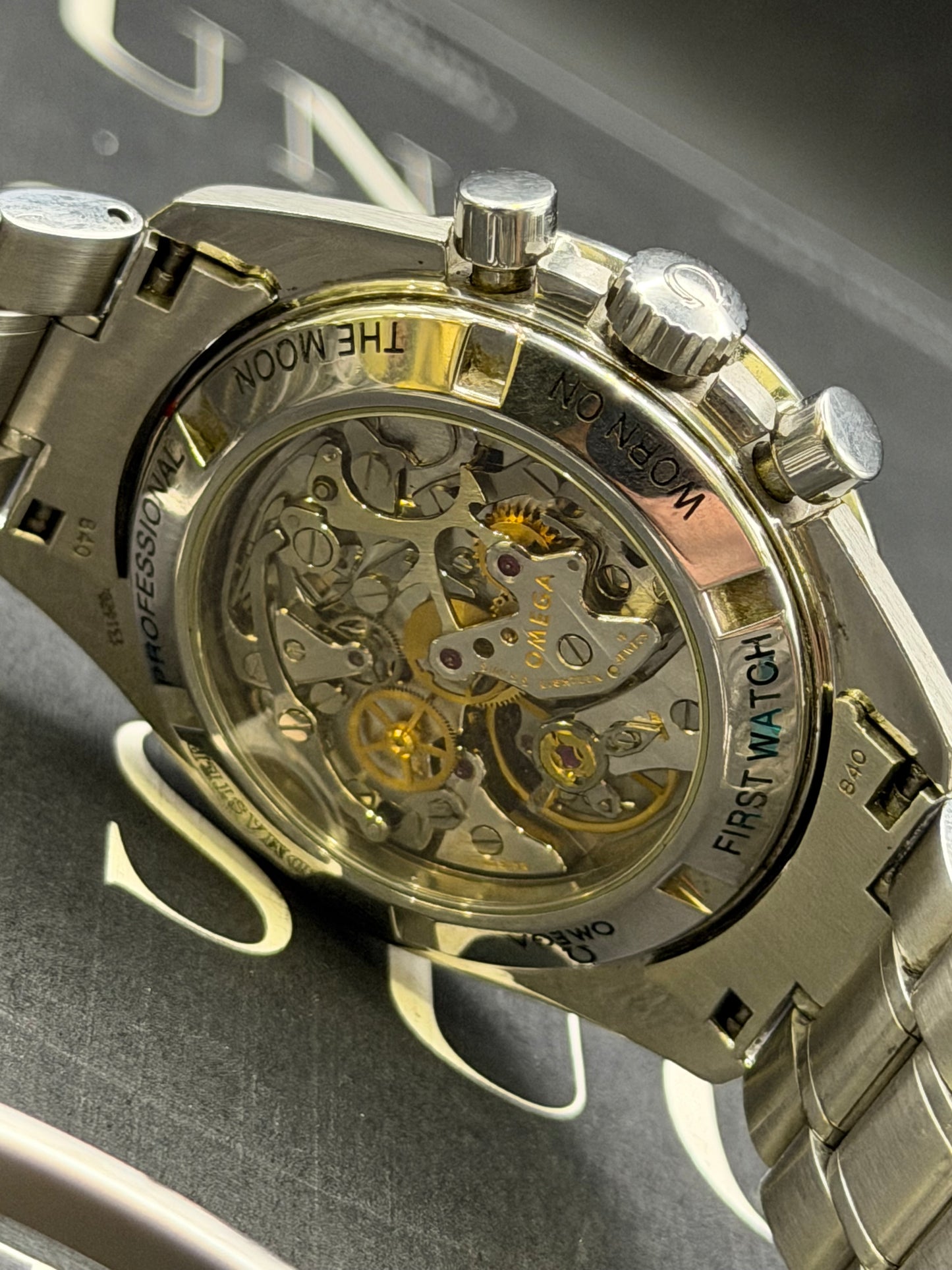Omega Moonwatch 3572.50.00